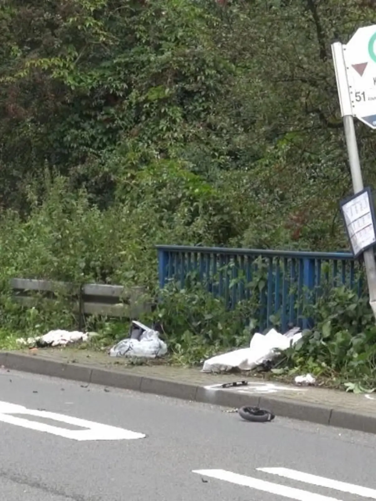 Bild zu: "Mutter und Baby sterben bei Unfall"