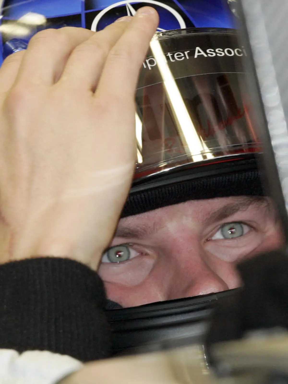 Finnish Formula One driver Kimi Raikkonen of McLaren Mercedes during third practice session at the Interlagos F1 race track in Sao Paulo, Brazil, Saturday, 24 September 2005. The F1 Grand Prix of Brazil takes place here on Sunday, 25 September. Photo: Roland Weihrauch +++(c) dpa - Bildfunk+++