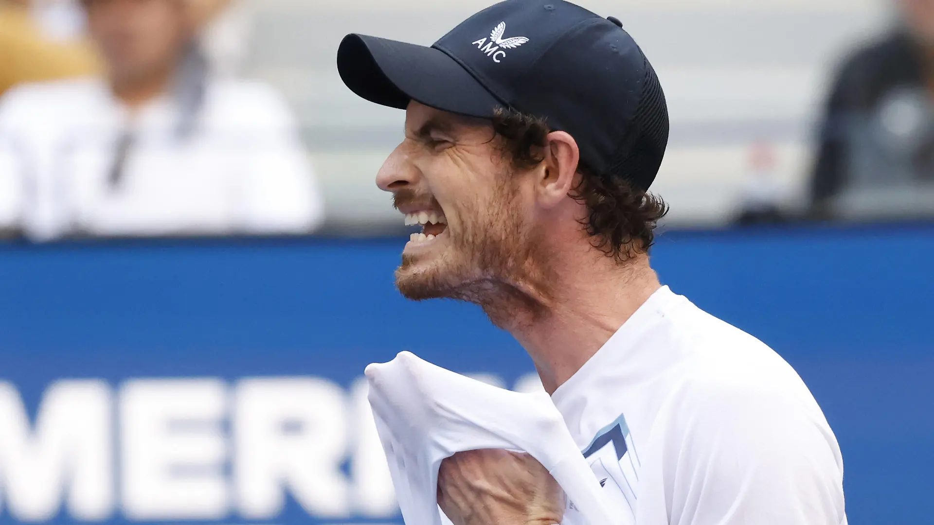  Andy Murray of England reacts after losing a point in the 2nd set of his match against Stefanos Tsitsipas of Greece in Arthur Ashe Stadium in the first round of the 2021 US Open Tennis Championships at the USTA Billie Jean King National Tennis Center on Monday, August 30, 2021 in New York City. PUBLICATIONxINxGERxSUIxAUTxHUNxONLY NYP20210830122 JOHNxANGELILLO
