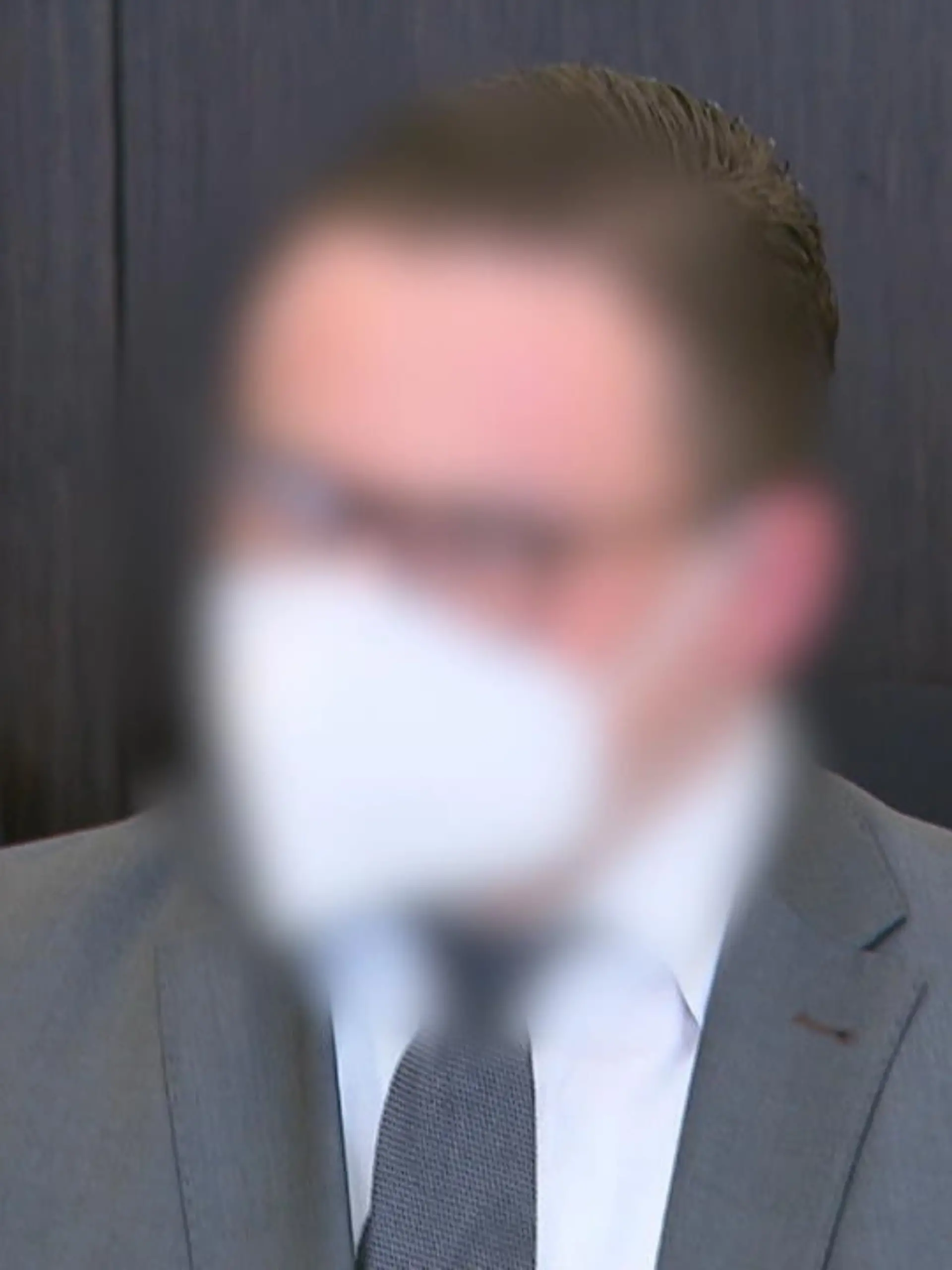 Bild zu: "Hochstapler vor Richter"