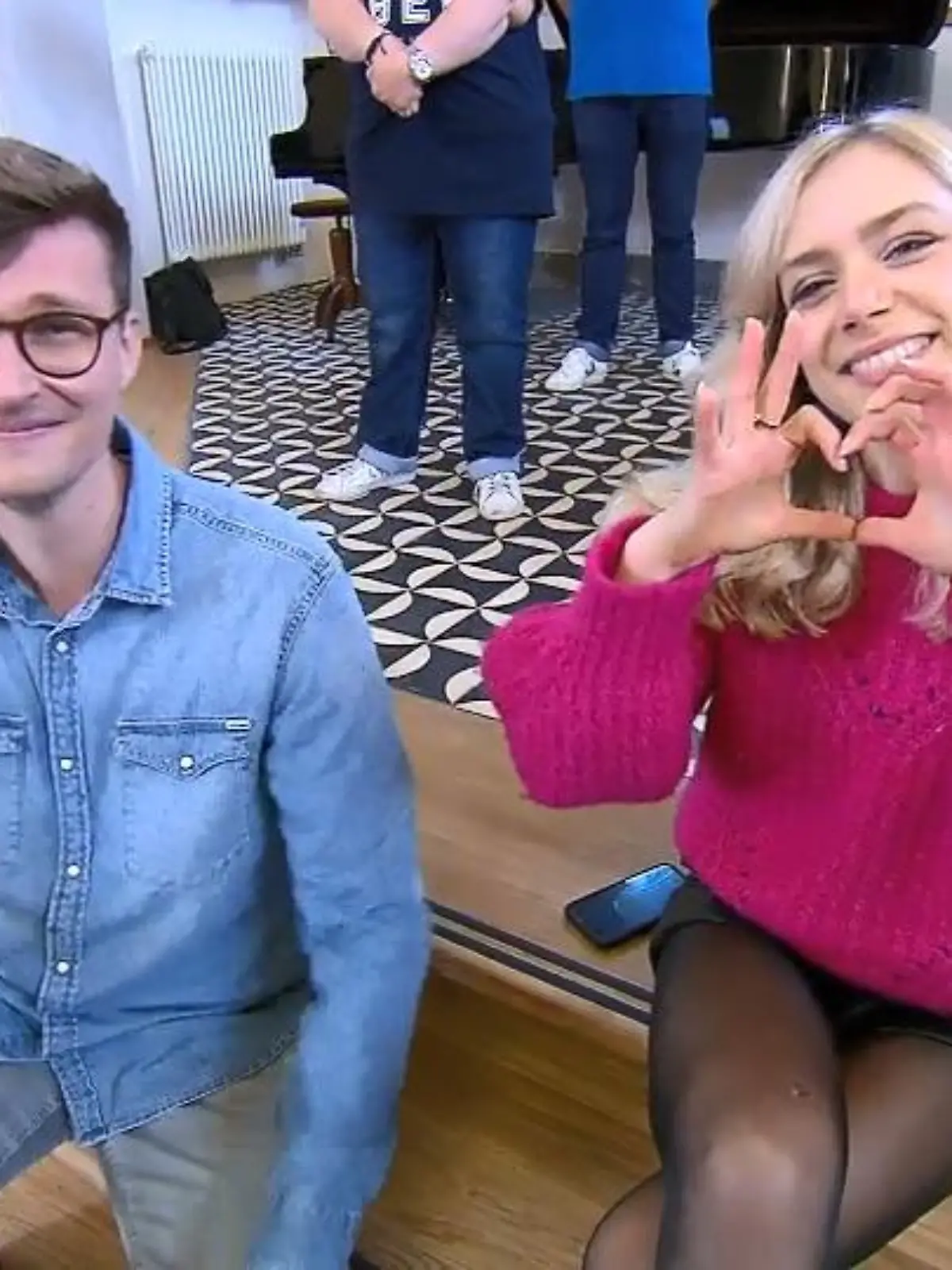 Bild zu: "DSDS-Gewinnerin singt mit"