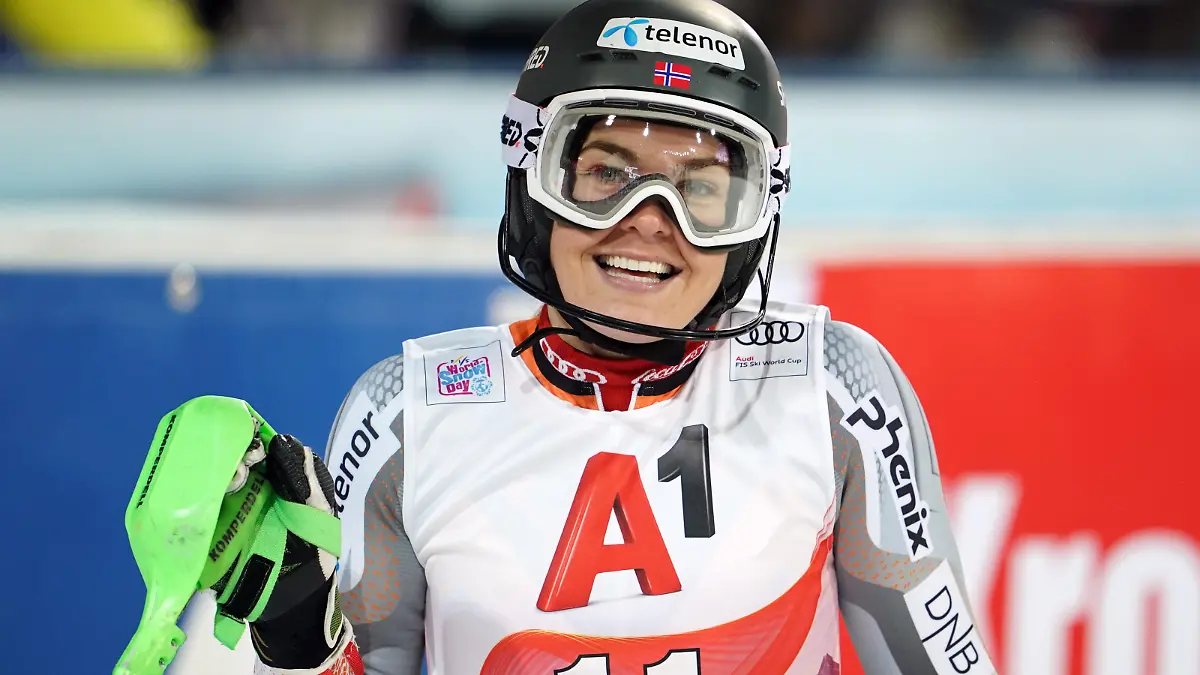 ABD0241_20200114 - FLACHAU - ÖSTERREICH: Nina Haver-Loeseth (NOR) nach dem 2. Durchgang des Slaloms der Damen in Flachau am Dienstag, 14. Jänner 2020. - FOTO: APA/GEORG HOCHMUTH - 20200114_PD10595