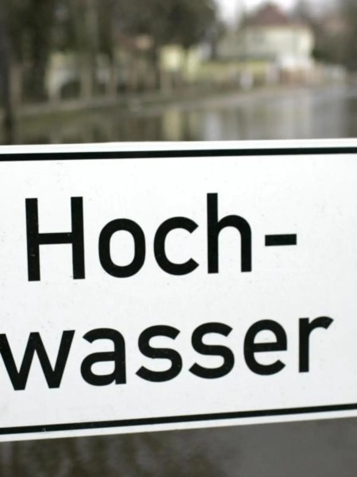 Hochwasser-Warnung
