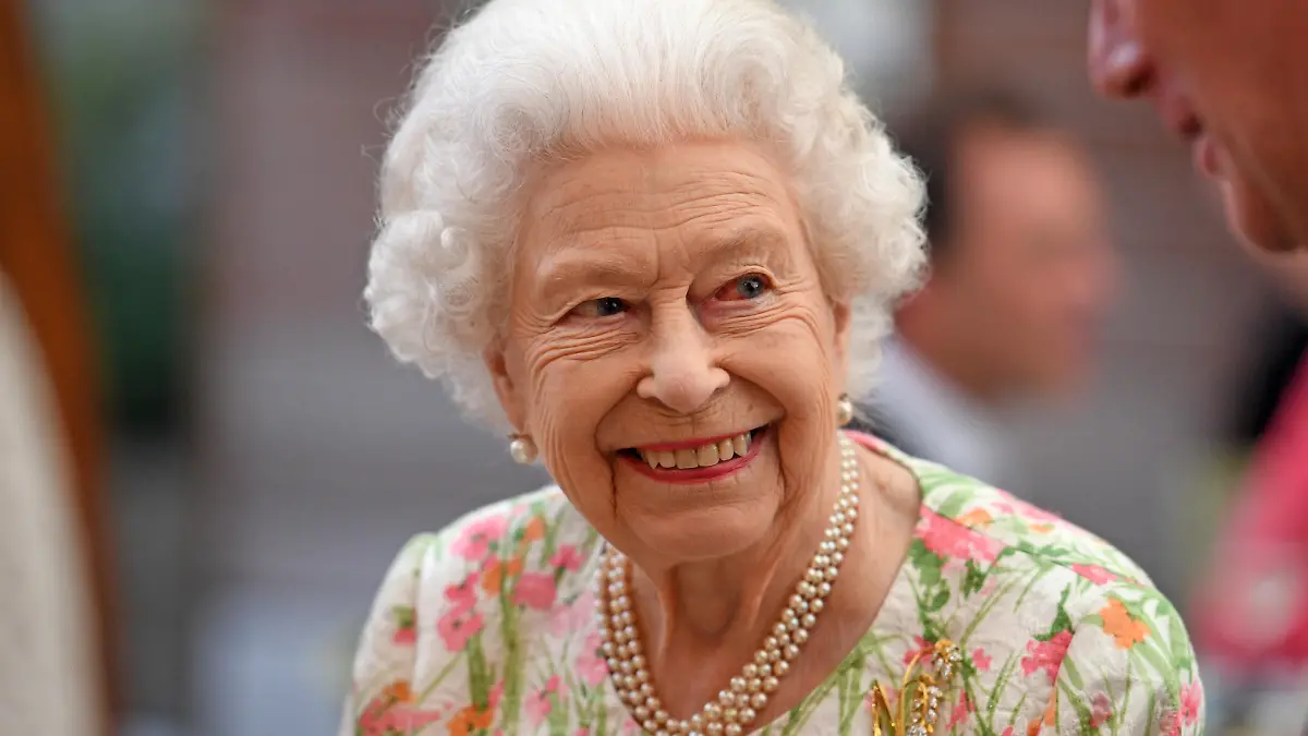G7 Summit. Queen Elizabeth II attends an event at the Eden Project in celebration of The Big Lunch initiative, during the G7 summit in Cornwall. Picture date: Friday June 11, 2021. See PA story POLITICS G7 Royals. Photo credit should read: Oli Scarff/PA Wire URN:60308197