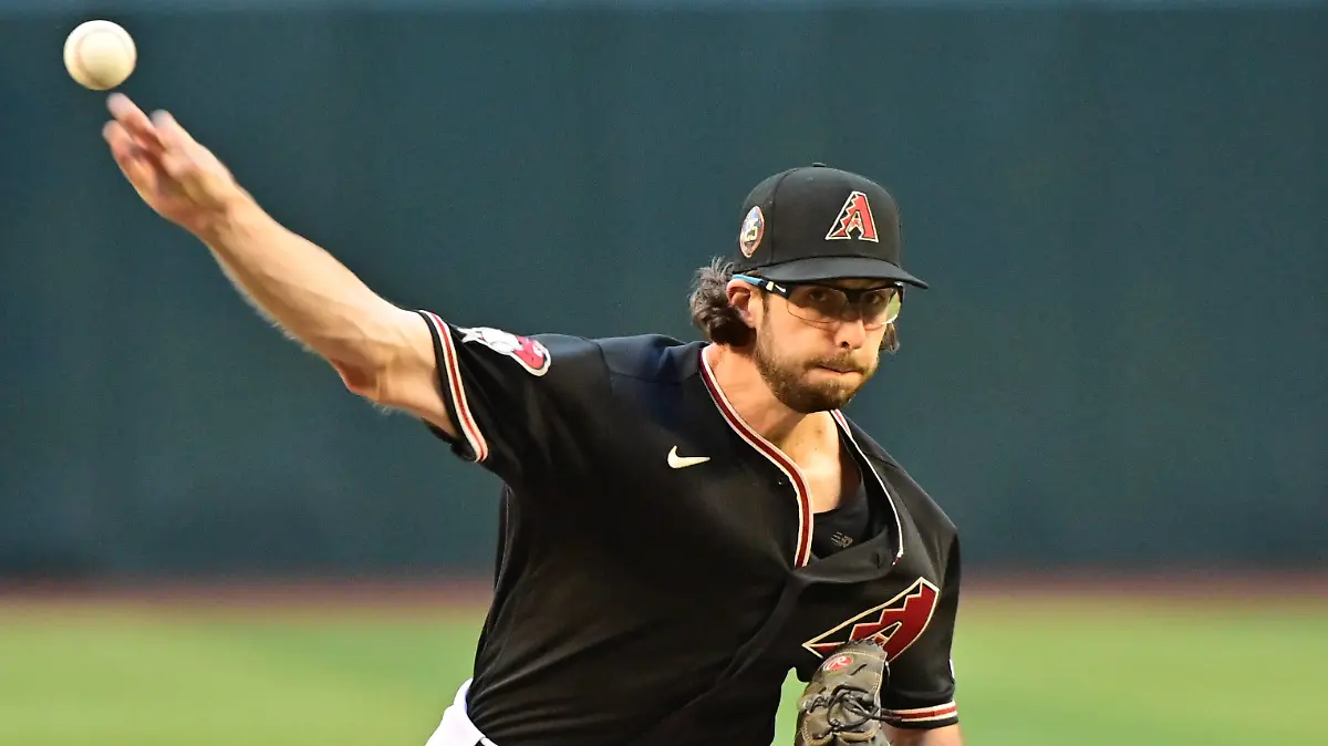 MLB, Baseball Herren, USA Miami Marlins at Arizona Diamondbacks May 8, 2023 Phoenix, Arizona, USA Arizona Diamondbacks starting pitcher Zac Gallen 23 throws in the first inning against the Miami Marlins at Chase Field. Phoenix Chase Field Arizona USA, EDITORIAL USE ONLY PUBLICATIONxINxGERxSUIxAUTxONLY Copyright: xMattxKartozianx 20230508_sjb_ak4_077