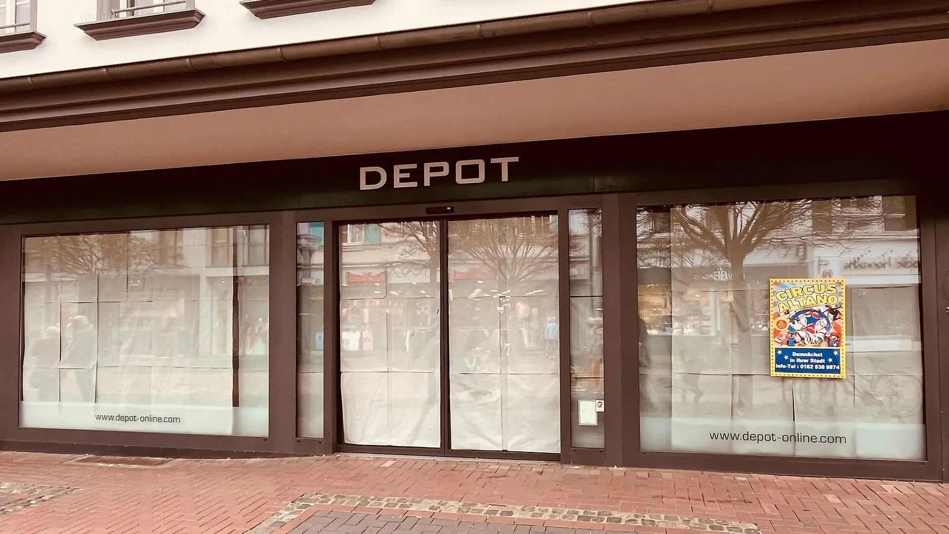 Depot hat in den ersten drei Monaten des Jahres bereits 45 Filialen geschlossen, unter anderem in der nordrhein-westfälischen Stadt Hilden. (Archivbild)