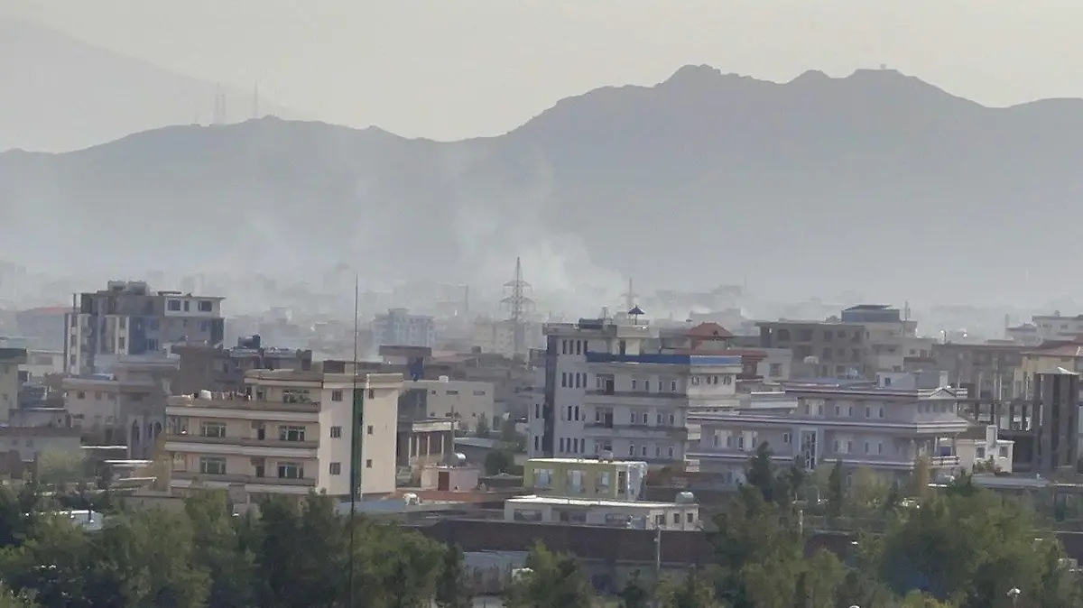 KABUL, AFGHANISTAN - AUGUST 29: Smoke rises after an explosion in Kabul, Afghanistan on August 29, 2021. Haroon Sabawoon / Anadolu Agency
