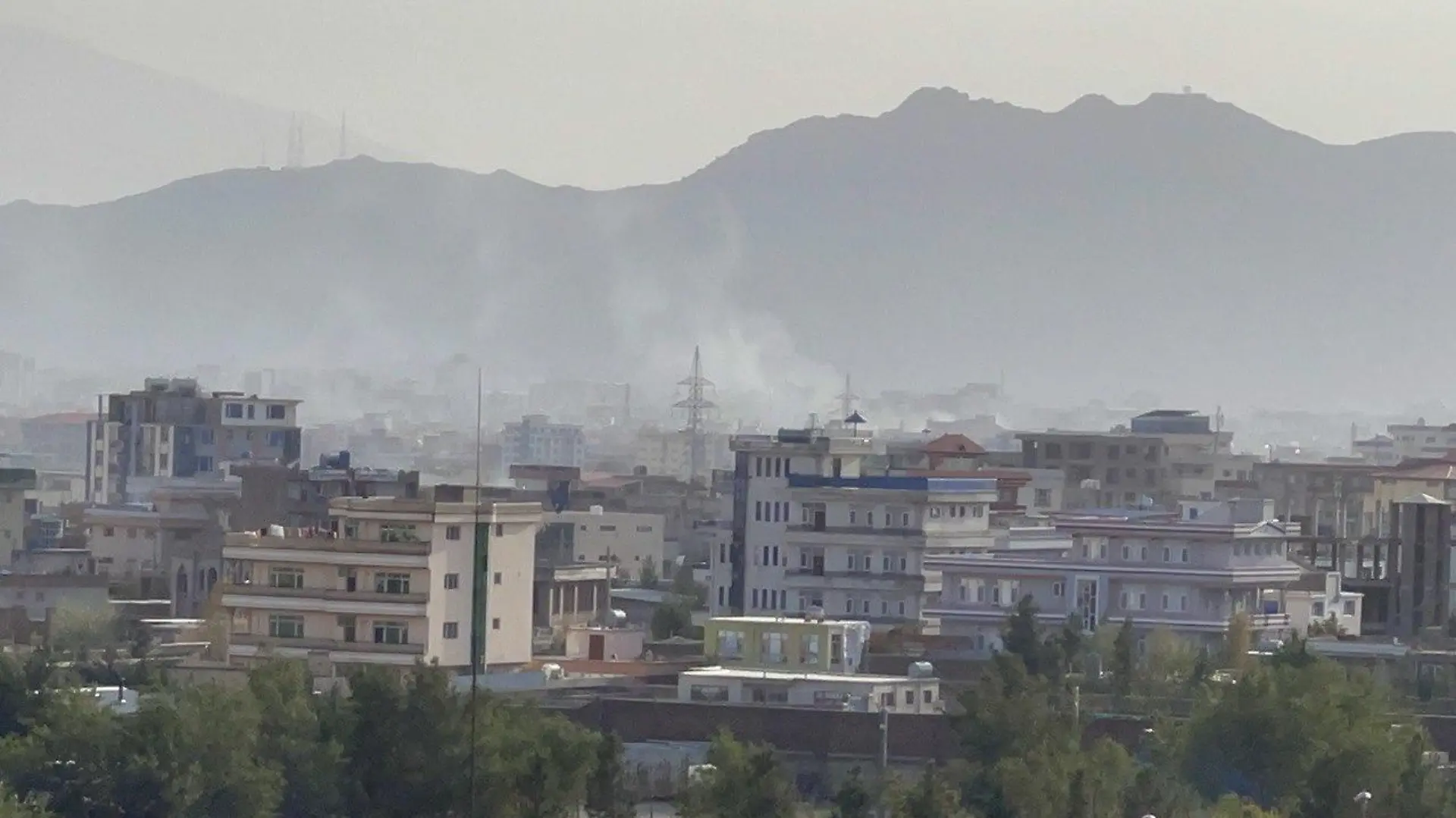 KABUL, AFGHANISTAN - AUGUST 29: Smoke rises after an explosion in Kabul, Afghanistan on August 29, 2021. Haroon Sabawoon / Anadolu Agency