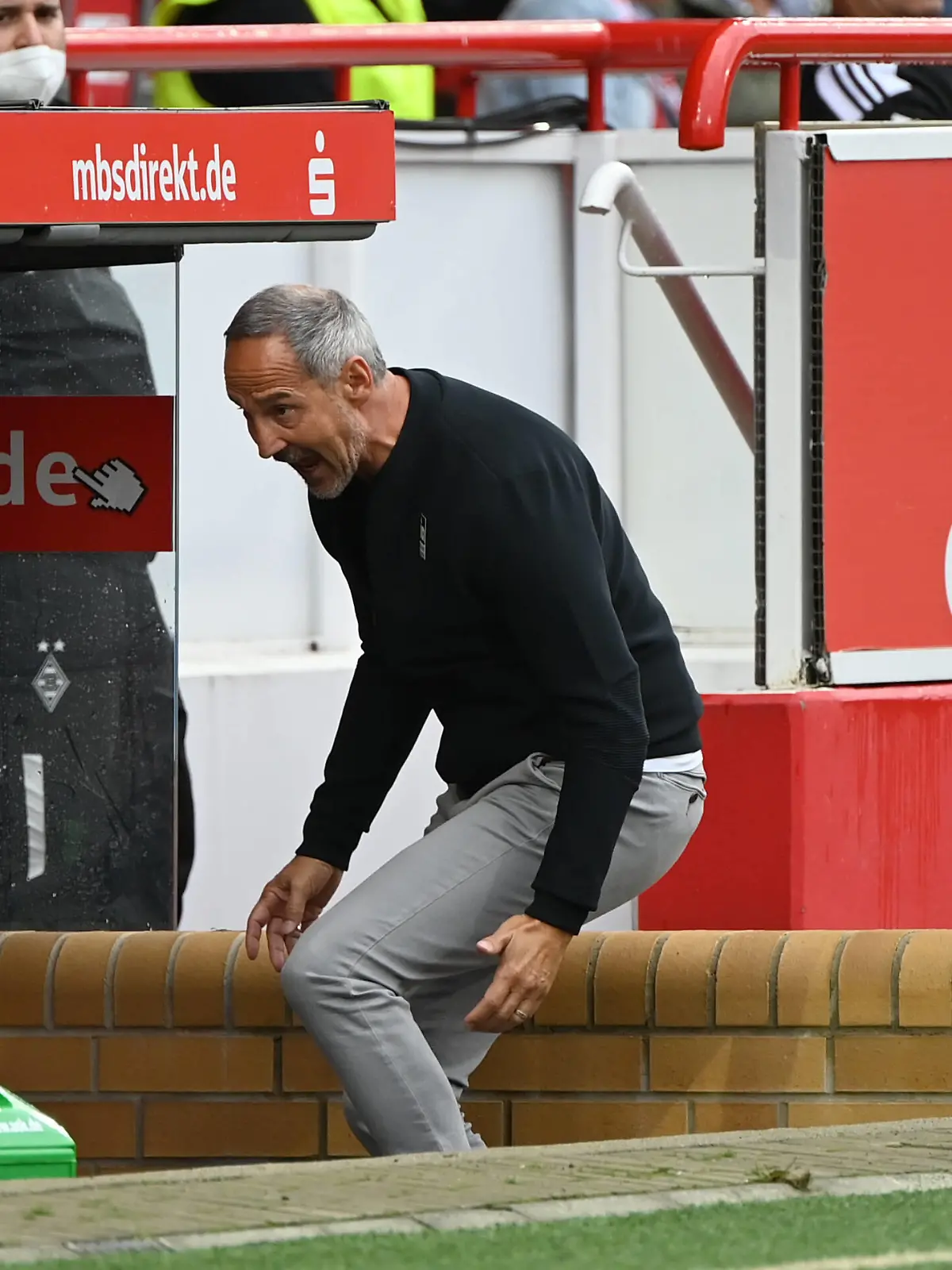  Fussball, Herren, Saison 2021/2022, 1. Bundesliga 3. Spieltag, 1. FC Union Berlin - Borussia Mönchengladbach, Trainer Adi Hütter Borussia Mönchengladbach, 29.08. 2021, *** Football, Men, 2021 2022 season, 1 Bundesliga 3 matchday , 1 FC Union Berlin Borussia Mönchengladbach , coach Adi Hütter Borussia Mönchengladbach , 29 08 2021, Copyright: xMatthiasxKochx
