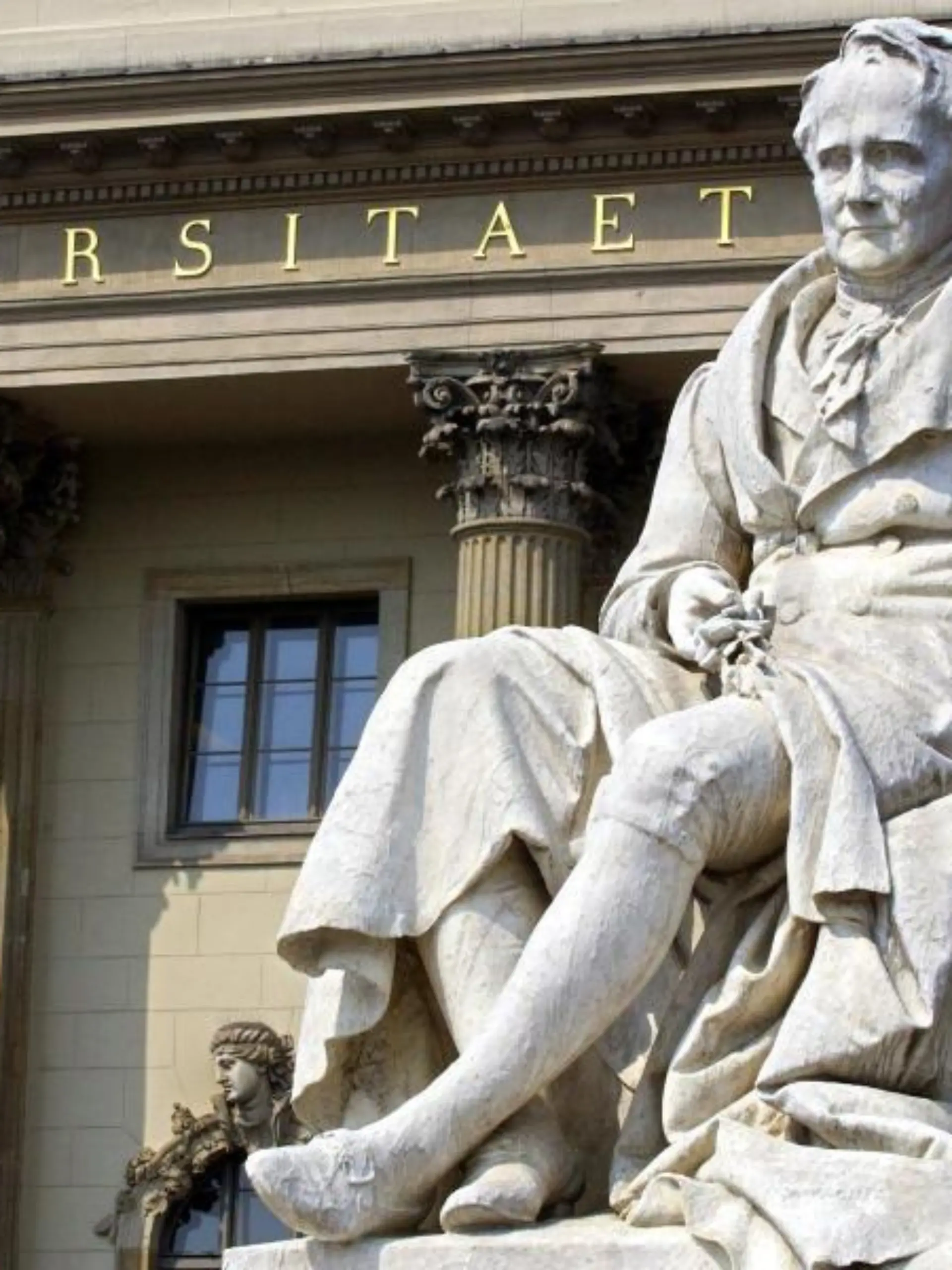 Universität