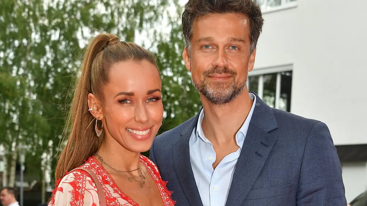 Wayne Carpendale mit Ehefrau Annemarie / VIP-Face Sheet - Bavaria Film Festempfang 2019 / 100. Jahre BavariaFilm / Ehrung, Preis, Auszeichnung / BavariaFilmgelände Geiselgaststeig / München / 02. Juli 2019 *** Wayne Carpendale with Wife Annemarie VIP Face Sheet Bavaria Film Reception 2019 100 Years BavariaFilm Honour, Prize, Award BavariaFilmgelände Geiselgaststeig Munich 02 July 2019