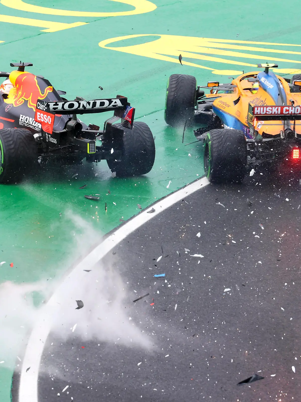  Start, 33 Max Verstappen NED, Red Bull Racing, 4 Lando Norris GBR, McLaren F1 Team, F1 Grand Prix of Hungary at Hungaroring on August 1, 2021 in Budapest, Hungary. Photo by HOCH ZWEI Budapest Hungary *** Start, 33 Max Verstappen NED, Red Bull Racing , 4 Lando Norris GBR, McLaren F1 Team , F1 Grand Prix of Hungary at Hungaroring on August 1, 2021 in Budapest, Hungary Photo by HOCH ZWEI Budapest Hungary