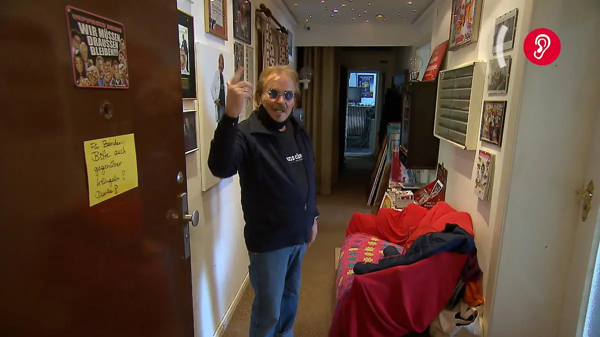 Frank Zander fällt zu Hause die Decke auf den Kopf Bauarbeiten sorgten für Beinahe-Katastrophe