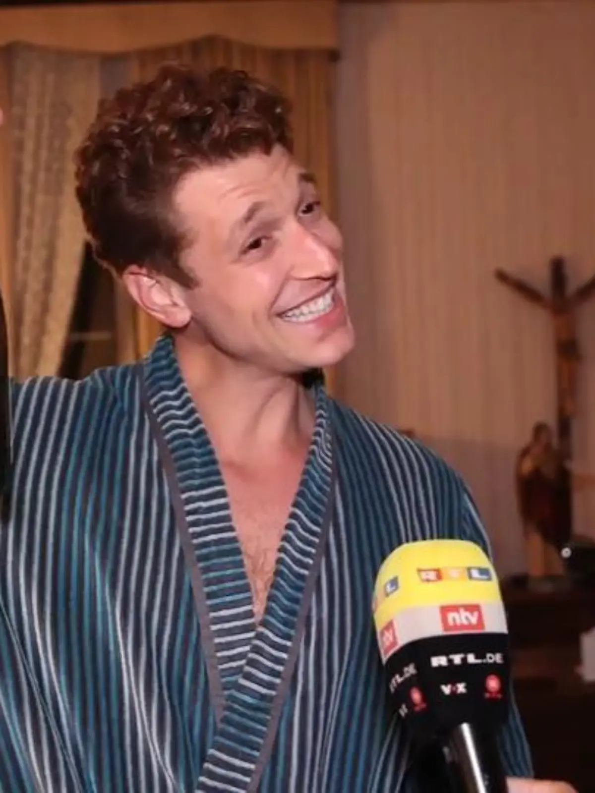 Daniel Donskoy beim letzten Drehtag von "Sankt Maik"