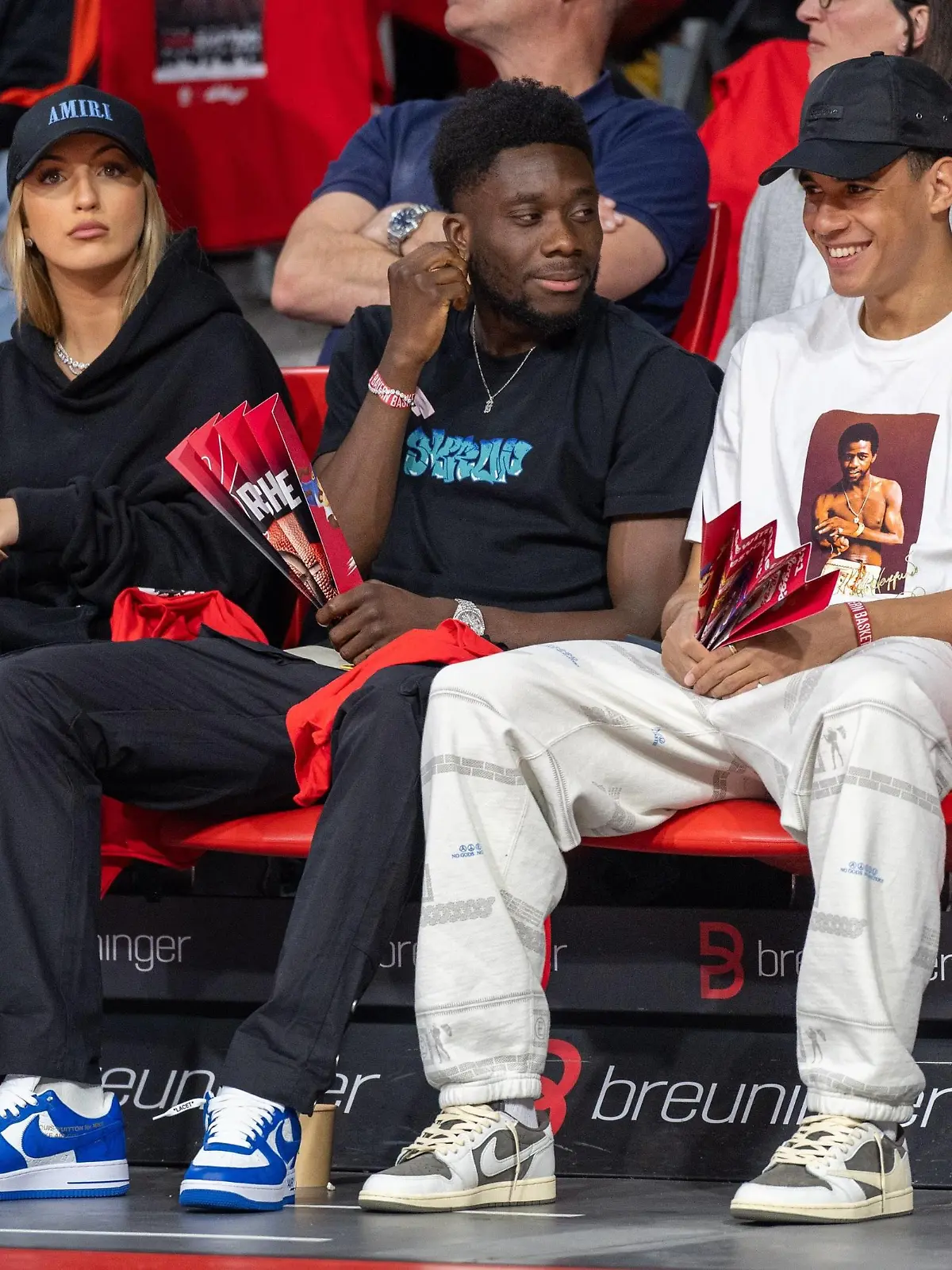 Alphonso Davies FC Bayern Muenchen, Jamal Musiala FC Bayern Muenchen, FC Bayern Basketball vs. BG Goettingen, BBL-Playoffs, Viertelfinale, 16.05.2023 Muenchen Bayern Deutschland *** Alphonso Davies FC Bayern Muenchen , Jamal Musiala FC Bayern Muenchen , FC Bayern Basketball vs BG Goettingen, BBL Playoffs, Quarterfinals, 16 05 2023 Muenchen Bayern Germany Copyright: xkolbert-press/UlrichxGamelx