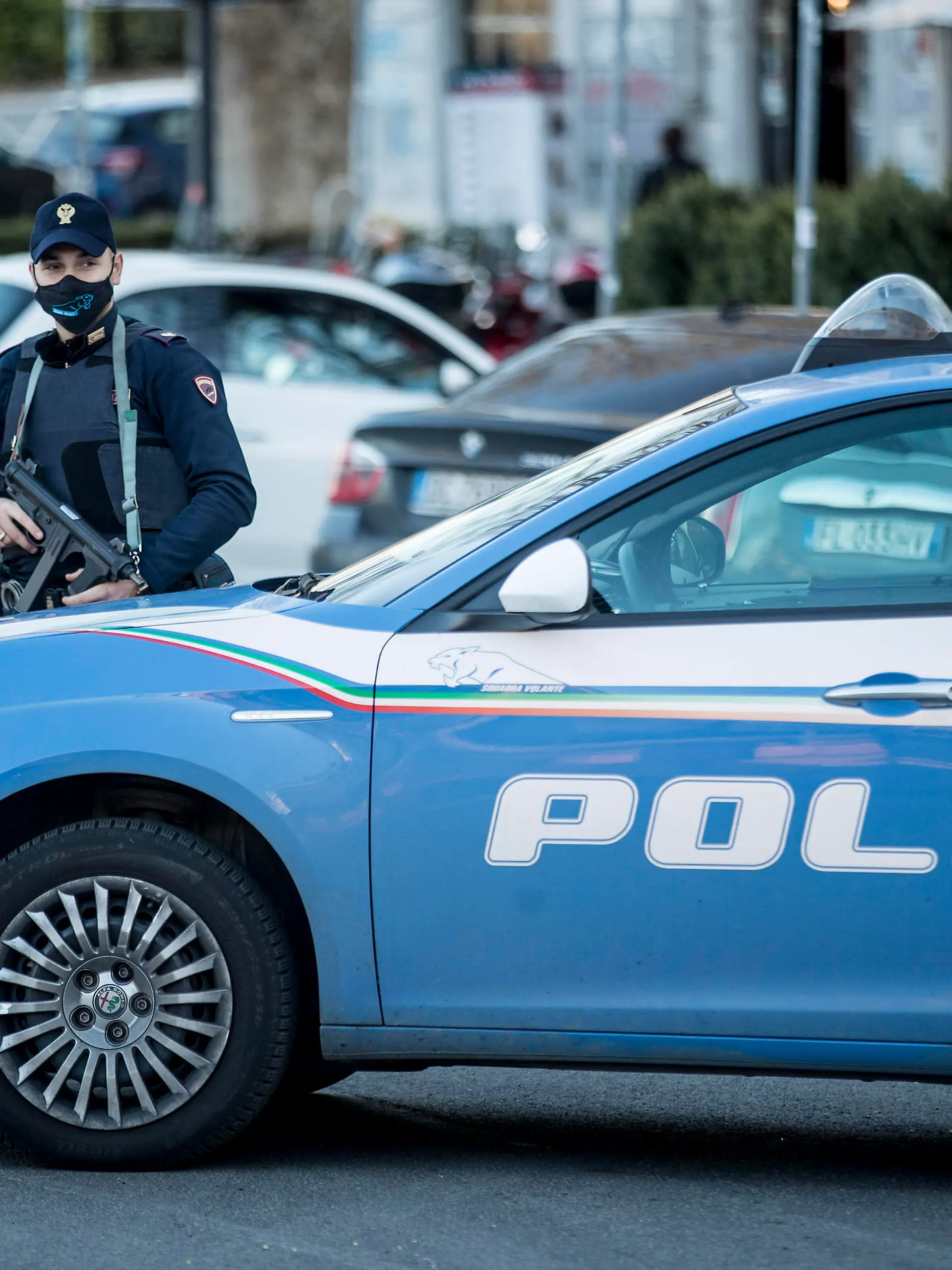 Foto Roberto Monaldo / LaPresse.15-03-2021 Roma.Cronaca.Zona Rossa - Posto di controllo della Polizia di Stato.In the La Polizia durante i controlli per il rispetto della zona rossa anti Covid-19..Photo Roberto Monaldo / LaPresse .15-03-2021 Rome (Italy) News .Red Zone - State Police checkpoint (Credit Image: © LaPresse via ZUMA Press