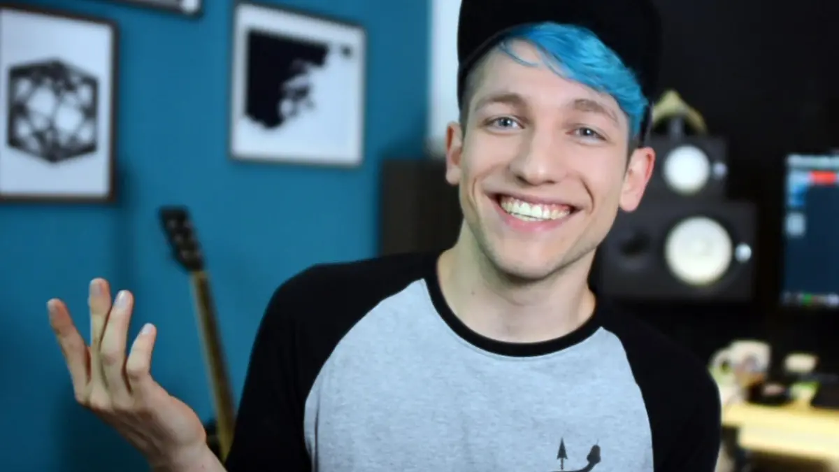 HANDOUT - 22.05.2019, ---: Die undatierte Aufnahme zeigt den YouTuber Rezo. (zu dpa «Youtuber Rezo legt mit neuem Video nach») Foto: Privat/dpa - ACHTUNG: Nur zur redaktionellen Verwendung im Zusammenhang mit der aktuellen Berichterstattung und nur mit vollständiger Nennung des vorstehenden Credits +++ dpa-Bildfunk +++