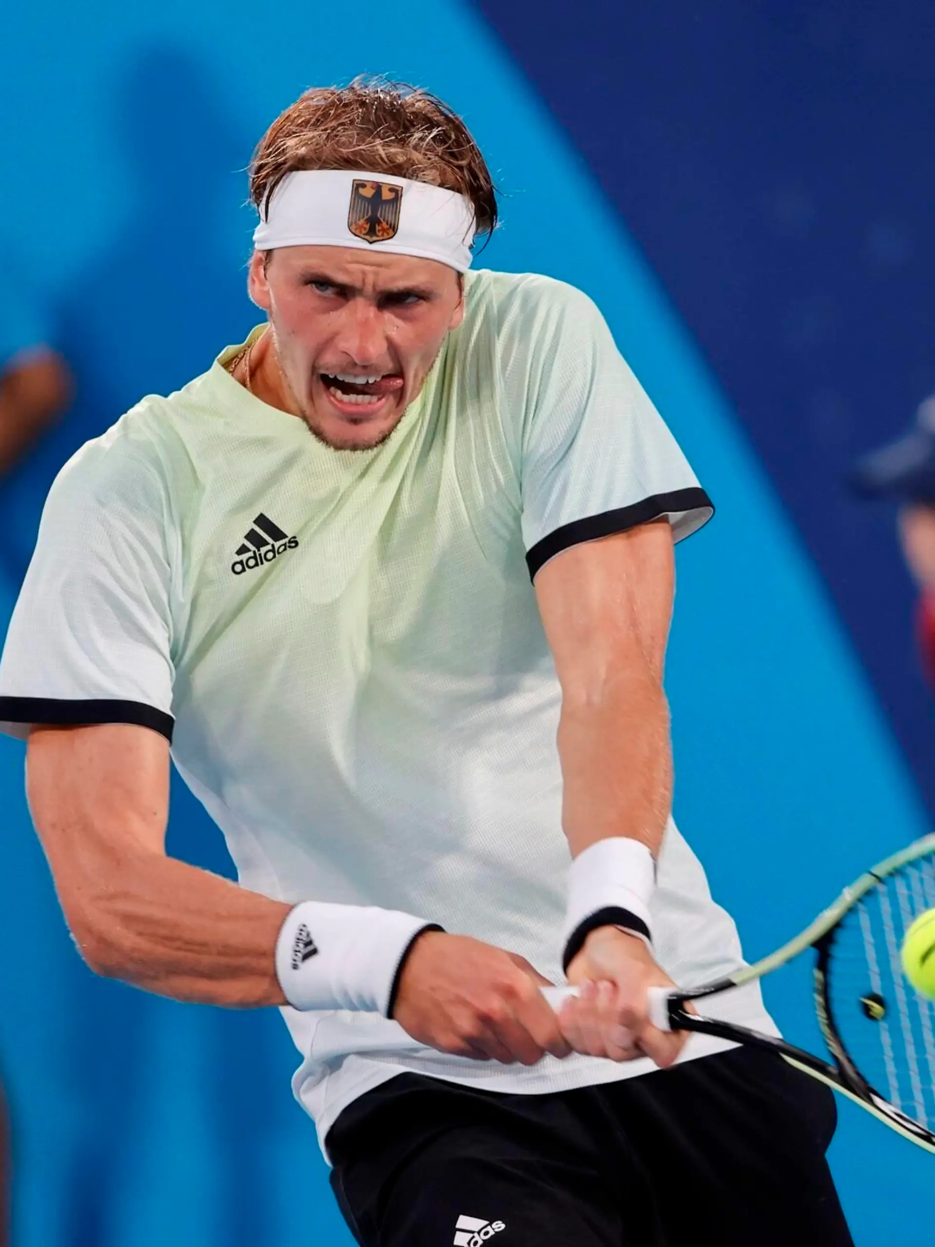 Tokio 2020 im Jahr 2021, Rückblick: Olympische Highlights Tokio 2020 im Jahr 2021, Olympische Highlights  Sport Bilder des Tages German Alexander Zverev in action against Serbian Novak Djokovic during their semifinal match of men s singles tennis amid the 2020 Olympic Games, Olympische Spiele, Olympia, OS at Ariake Tennis Park in Tokyo, Japan, 30 July 2021. 2020 Olympics - Tennis ACHTUNG: NUR REDAKTIONELLE NUTZUNG PUBLICATIONxINxGERxSUIxAUTxONLY Copyright: xKaixFoersterlingx EVE4571 20210730-05469455b6edd5229eae69d5efbbaa96a7f5e65c