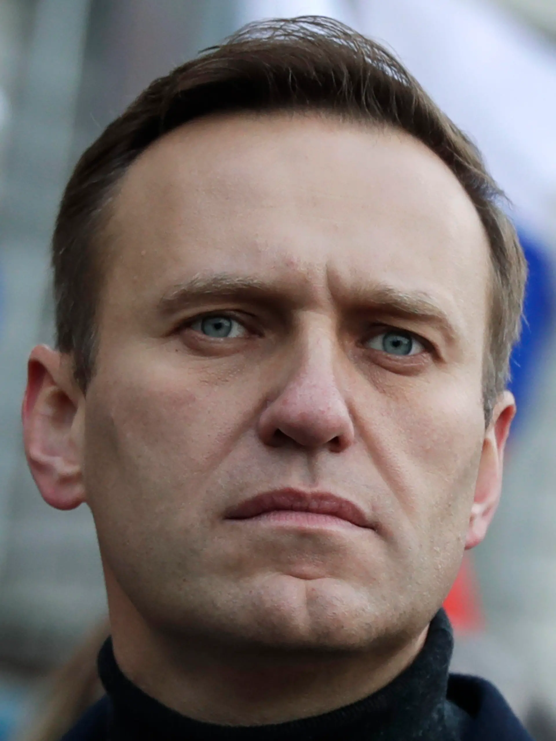 ARCHIV - 29.02.2020, Russland, Moskau: Alexej Nawalny, Oppositionsführer aus Russland, nimmt an einem Gedenkmarsch für den Kremlkritiker Nemzow teil. (zu dpa «Kremlgegner Nawalny: Kehre am Sonntag nach Moskau zurück») Foto: Pavel Golovkin/AP/dpa +++ dpa-Bildfunk +++