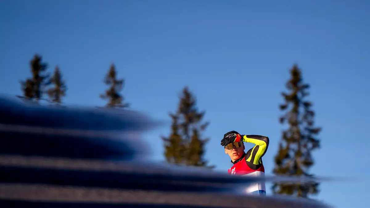 Sesongstart Skiskyting pa Sjusjoen Sjusjoen 20221112. Eivind Sporaland under skiskytternes sesongapning pa Sjusjoen lord Sesongstart Skiskyting pa Sjusjoen Sjusjoen 20221112. Eivind Sporaland under skiskytternes sesongapning pa Sjusjoen lordag. Foto: Javad Parsa / NTB Sjusjoen Norge EDITORIAL USE ONLY. RESTRICTED USE FOR BETTING COMPANIES Ref:_SPOINqlM-wiW10.jpg *** Season start Biathlon at Sjusjoen Sjusjoen 20221112 Eivind Sporaland during the biathlon season opening at Sjusjoen on Thursday Photo Javad Parsa NTB Sjusjoen Norway EDITORIAL USE ONLY RESTRICTED USE FOR BETTING COMPANIES PUBLICATIONxNOTxINxNORxSWExDENxFINxBELxFRAxICExITAxPORxIRLxLUX Copyright: xJavadxParsax/xNTBx EDITORIAL USE ONLY. RESTRICTED USE FOR BETTING COMPANIES EDITORIAL USE ONLY. RESTRICTED USE FOR BETTING COMPANIES Ref:_SPO1018742474st.jpg *** Start of the biathlon season at Sjusjoen Sjusjoen 20221112 Eivind Sporaland during the biathlon season opening at Sjusjoen lord Start of the biathlon season at Sjusjoen Sjusjoen 20221112 Eivind Sporaland during the biathlon season opening at Sjusjoen on Thursday Photo Javad Parsa NTB Sjusjoen Norway EDITORIAL USE ONLY RESTRICTED USE FOR BETTING COMPANIES Ref SPOINqlM season wiW10 jpg start Biathlon at Sjusjoen Sjusjoen 20221112 Eivind Sporaland during the biathlon season opening at Sjusjoen on Thursday Photo Javad Parsa NTB Sjusjoen Norway EDITORIAL USE ONLY RESTRICTED USE FOR BETTING COMPANIES PUBLICATIONxNOTxINxNORxSWExDENxFINxBELxFRAxICExITAxPORxIRLxLUX Copyright xJavadxParsax xNTBx EDITORIAL USE ONLY RESTRICTED USE FOR BETTING COMPANIES EDITORIAL USE ONLY RESTRICTED FOR BETTING COMPANIES COMPANIES PUBLICATIONxINxGERxSUIxAUTxHUNxGRExMLTxCYPxROUxBULxUAExKSAxONLY Copyright: xIMAGO/NTBx