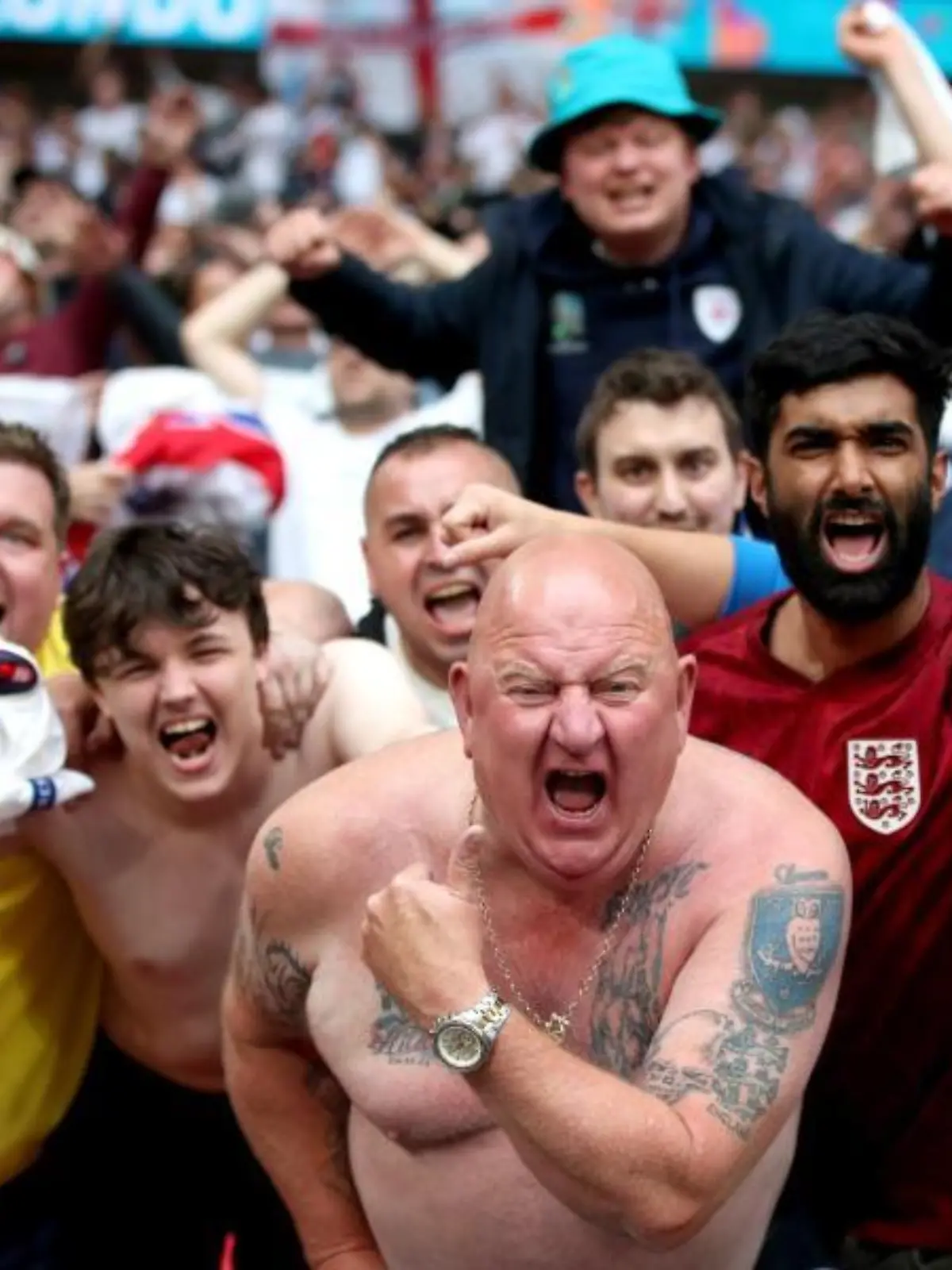 Wembley - Party ohne Corona-Abstand
