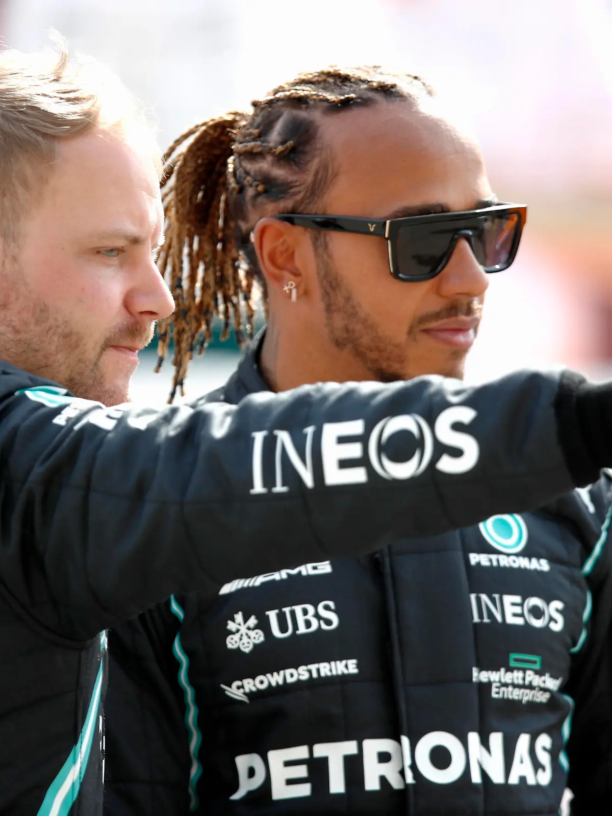  Formula 1 2021: Bahrain March testing BAHRAIN INTERNATIONAL CIRCUIT, BAHRAIN - MARCH 12: Valtteri Bottas, Mercedes W12 and Lewis Hamilton, Mercedes W12 during the Bahrain March testing at Bahrain International Circuit on Friday March 12, 2021 in Sakhir, Bahrain. Photo by Charles Coates / LAT Images Images PUBLICATIONxINxGERxSUIxAUTxHUNxONLY TE2101_071003_09I5354