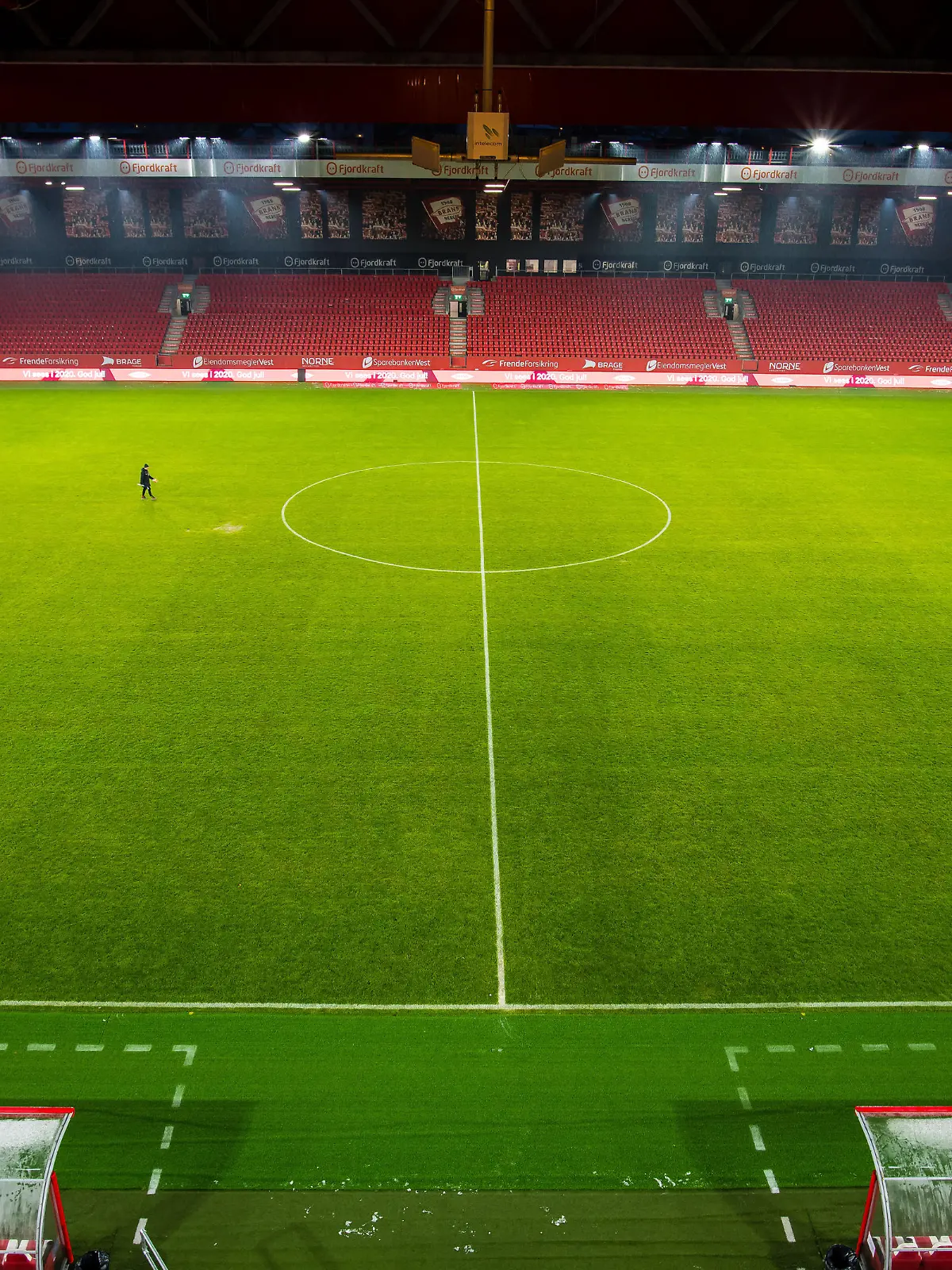 Tatort Stadion: Hier ließen es zwölf Spieler von Brann Bergen krachen.