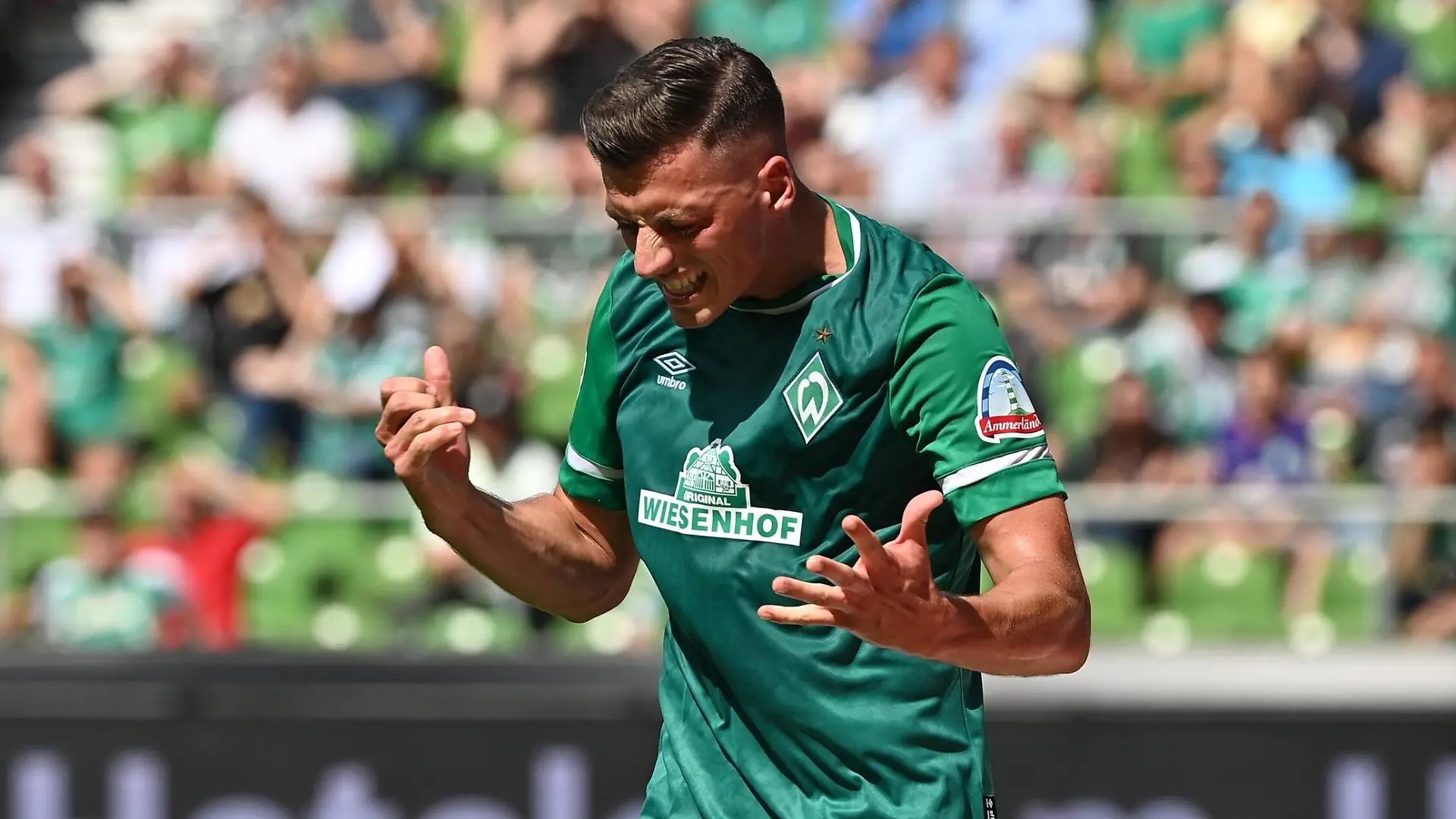 GER, 2. FBL, SV Werder Bremen vs SC Paderborn 07 / 15.08.2021, wohninvest Weserstadion, Bremen, GER, 2. FBL, SV Werder Bremen vs SC Paderborn 07 im Bild / picture shows Nicolai Rapp Werder Bremen 23 ist unzufrieden *** GER, 2 FBL, SV Werder Bremen vs SC Paderborn 07 15 08 2021, wohninvest Weserstadion, Bremen, GER, 2 FBL, SV Werder Bremen vs SC Paderborn 07 in picture shows Nicolai Rapp Werder Bremen 23 is unhappy nordphotoxGmbHx/xKokenge nph00001