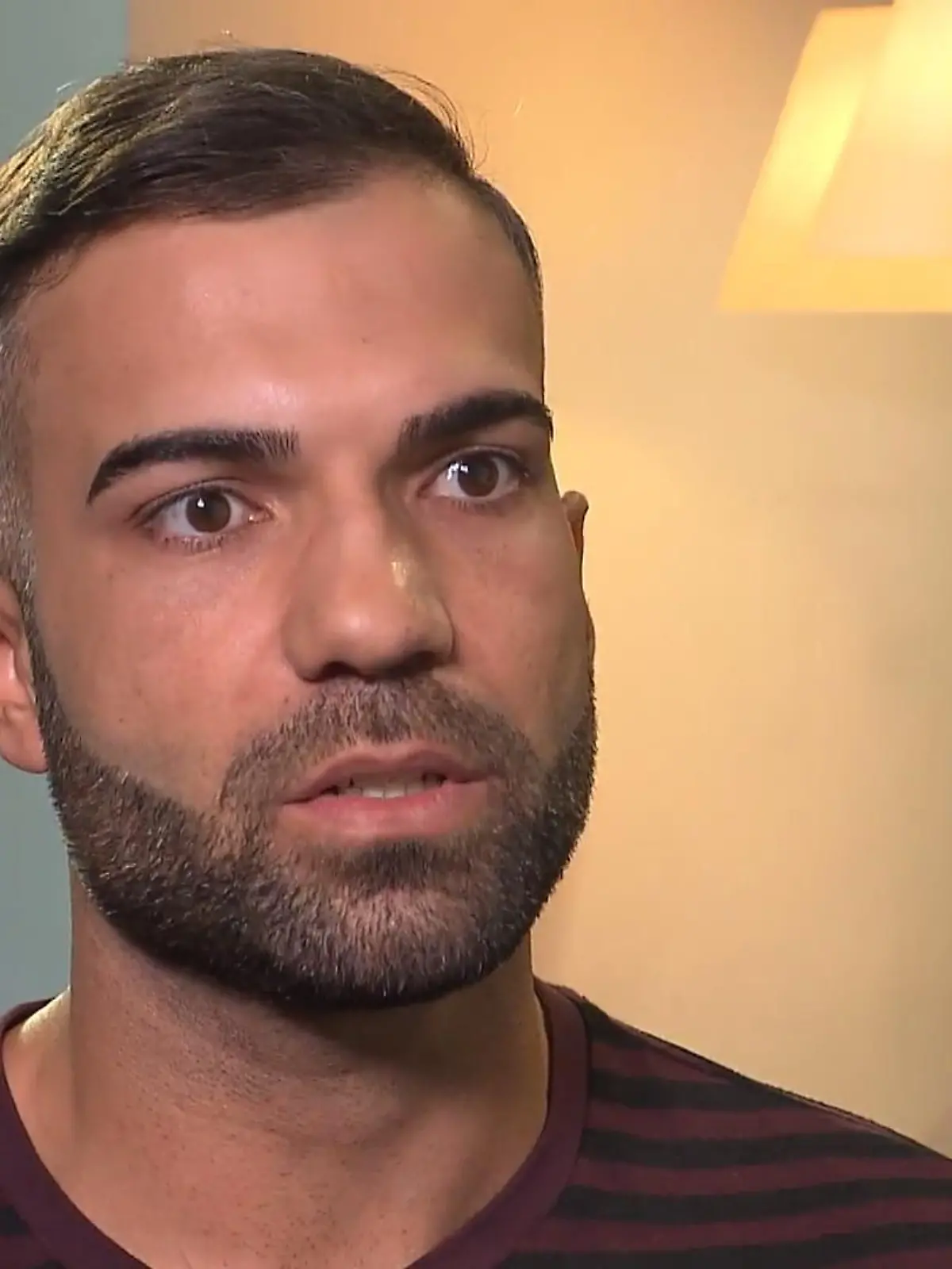 Rafi Rachek outet sich als homosexuell und erzählt im Interview von diesem „Befreiungsschlag“.