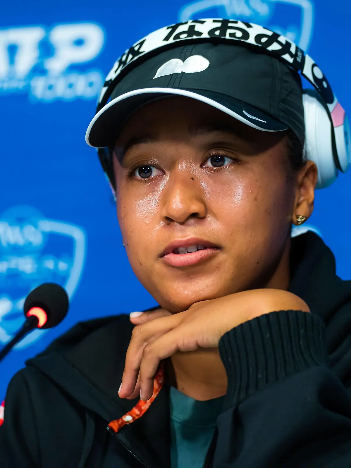  Mandatory Credit: Photo by Rob Prange/Shutterstock 12294756d Naomi Osaka of Japan talks to the media ahead of the 2021 Western & Southern Open WTA, Tennis Damen 1000 tennis tournament Western & Southern Open Day Three, Tennis, Cincinnati, USA, 16 Aug 2021 Western & Southern Open Day Three, Tennis, Cincinnati, USA, 16 Aug 2021 PUBLICATIONxINxGERxSUIxAUTXHUNxGRExMLTxCYPxROMxBULxUAExKSAxONLY Copyright: xRobxPrange/Shutterstockx 12294756d