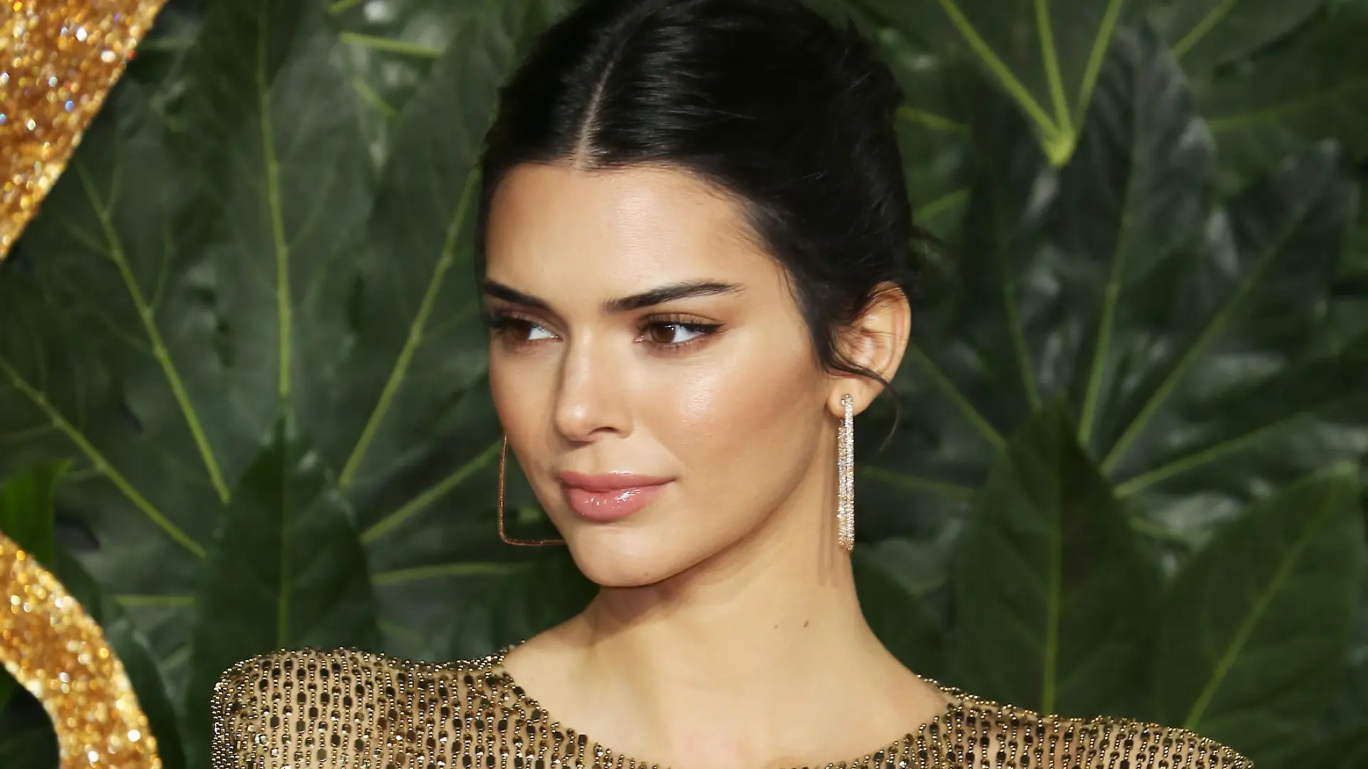 Celebrities attend The Fashion Awards 2018 at the Royal Albert Hall in London
Pictured: Kendall Jenner
Ref: SPL5048712 101218 NON-EXCLUSIVE
Picture by: Brett D. Cove / SplashNews.com
Splash News and Pictures
Los Angeles: 310-821-2666
New York: 212-619-2666
London: 0207 644 7656
Milan: 02 4399 8577
photodesk@splashnews.com
World Rights,