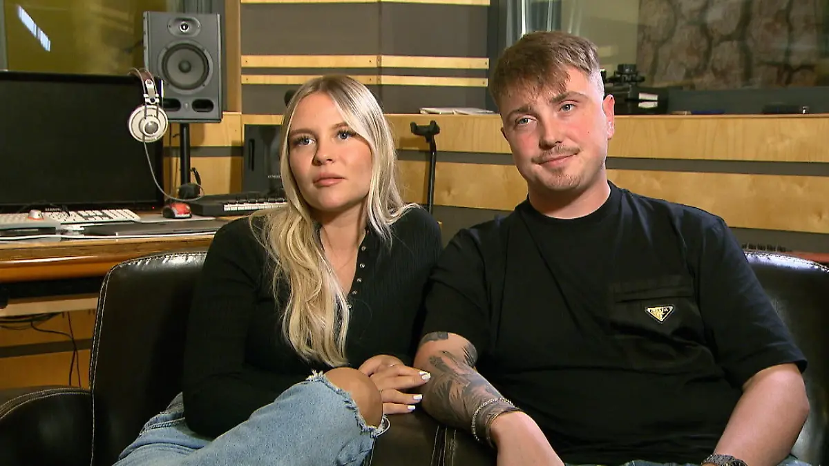 Hier hat Dagi schon über Kinder gesprochen Schwangere Dagi Bee & Eugen