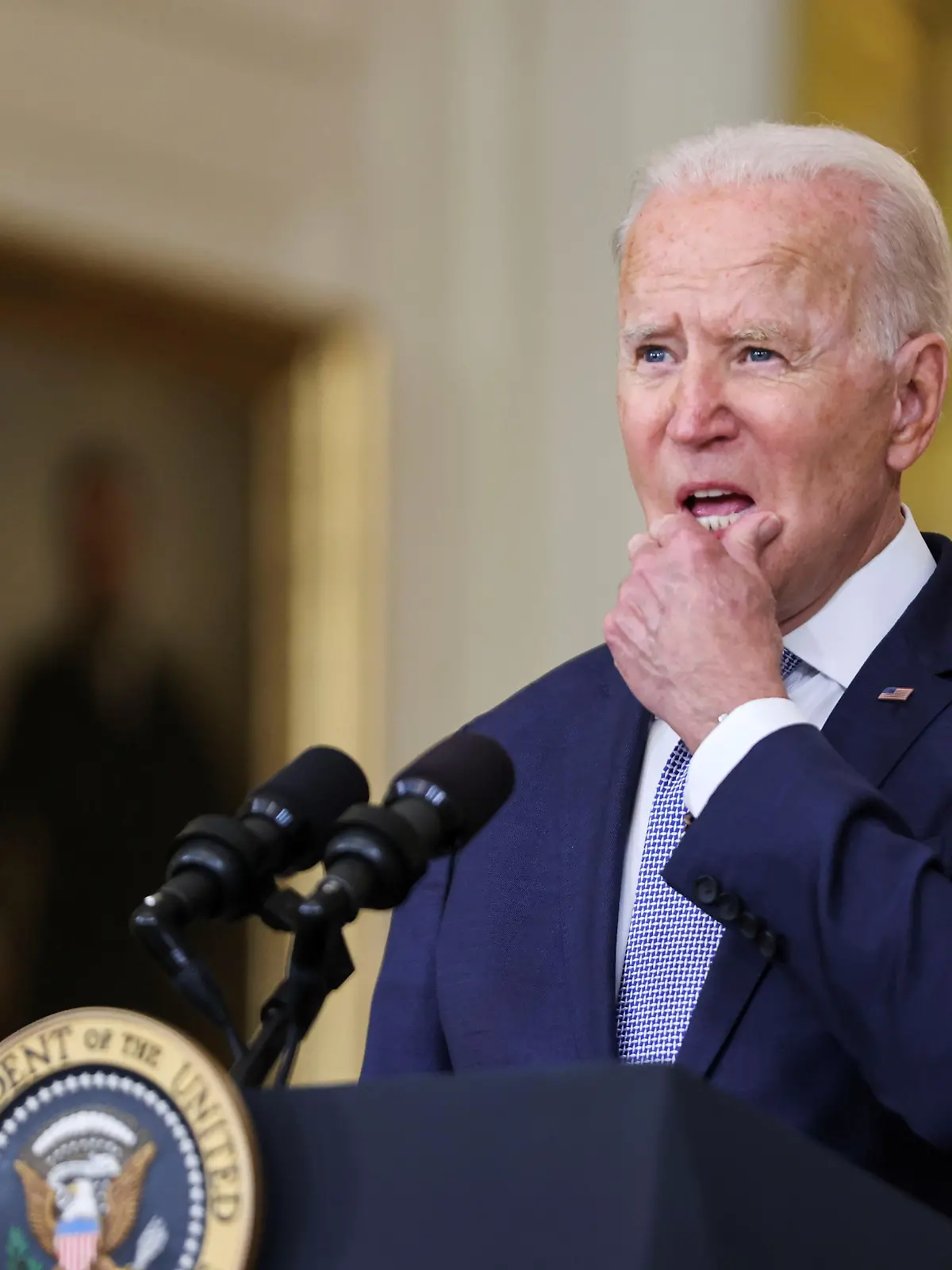 U.S. President Joe Biden discusses his 'Build Back Better' agenda and administration efforts to "lower prescription drug prices," in the East Room at the White House in Washington, U.S., August 12, 2021. REUTERS/Evelyn Hockstein