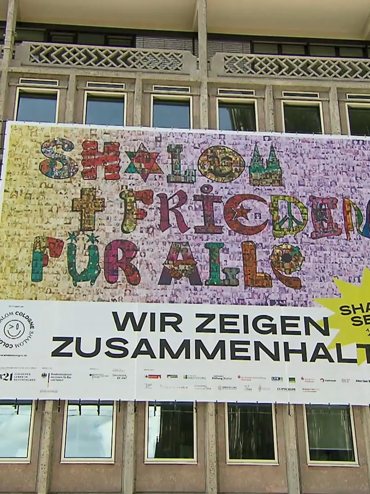 Bild zu: "XXL-Fotomosaik gegen Antisemitismus"