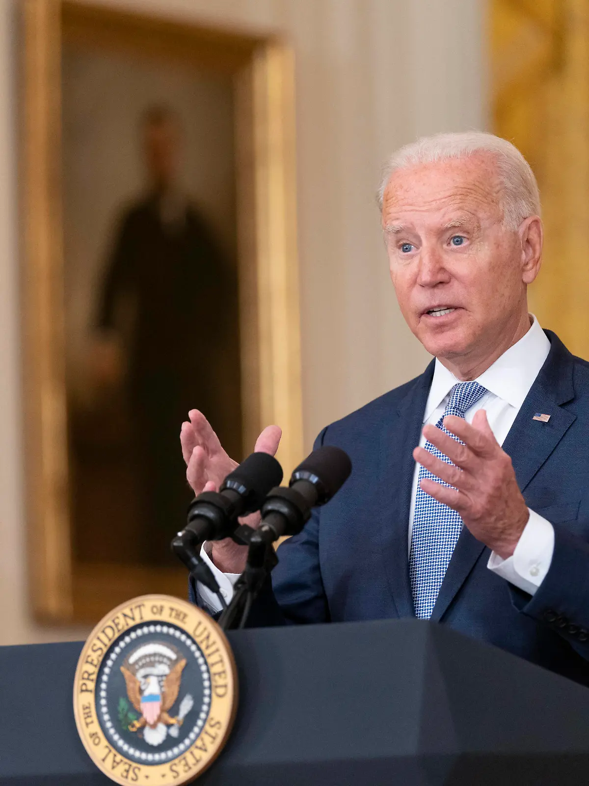 United States President Joe Biden makes remarks on prescription drug prices in the East Room of the White House in Washington, DC, August 12, 2021. PUBLICATIONxNOTxINxUSA Copyright: xPoolxviaxCNPx/MediaPunchx 