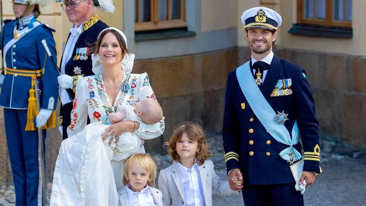 Die Schweden-Royals feiern Prinz Julians Taufe