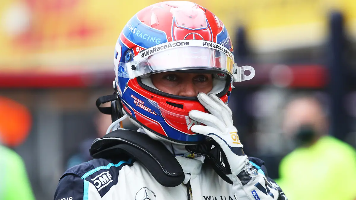 BUDAPEST, HUNGARY - AUGUST 01: George Russell of Great Britain and Williams walks in parc ferme during the F1 Grand Prix of Hungary at Hungaroring on August 01, 2021 in Budapest, Hungary. (Photo by Mark Thompson/Getty Images)