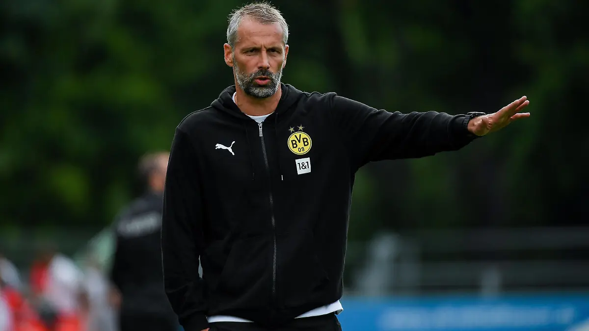  13.07.2021, xpsx, Fussball Testspiel, FC Gießen - Borussia Dortmund v.l. Trainer Marco Rose Borussia Dortmund DFL/DFB REGULATIONS PROHIBIT ANY USE OF PHOTOGRAPHS as IMAGE SEQUENCES and/or QUASI-VIDEO emspor Gießen *** 13 07 2021, xpsx, football test match, FC Gießen Borussia Dortmund v l coach Marco Rose Borussia Dortmund DFL DFB REGULATIONS PROHIBIT ANY USE OF PHOTOGRAPHS as IMAGE SEQUENCES and or QUASI VIDEO emspor Gießen