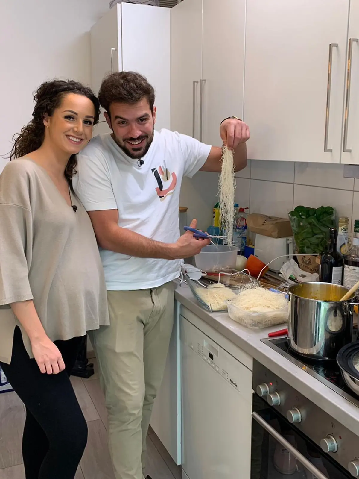 Samira (23) und Yasin (29) aus "Love Island" erwarten schon bald ihr Baby.