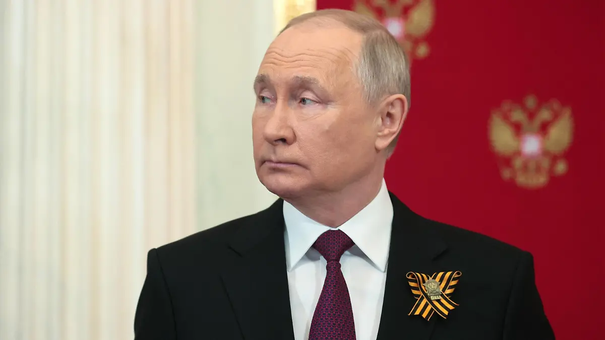 Russia Putin WWII Victory Day 8428096 09.05.2023 Russian President Vladimir Putin is seen before a Victory Day military parade, which marks the 78th anniversary of the victory over Nazi Germany in World War Two, at the Kremlin in Moscow, Russia. Vladimir Smirnov / POOL Moscow Russia PUBLICATIONxINxGERxSUIxAUTxONLY Copyright: xVladimirxSmirnovx