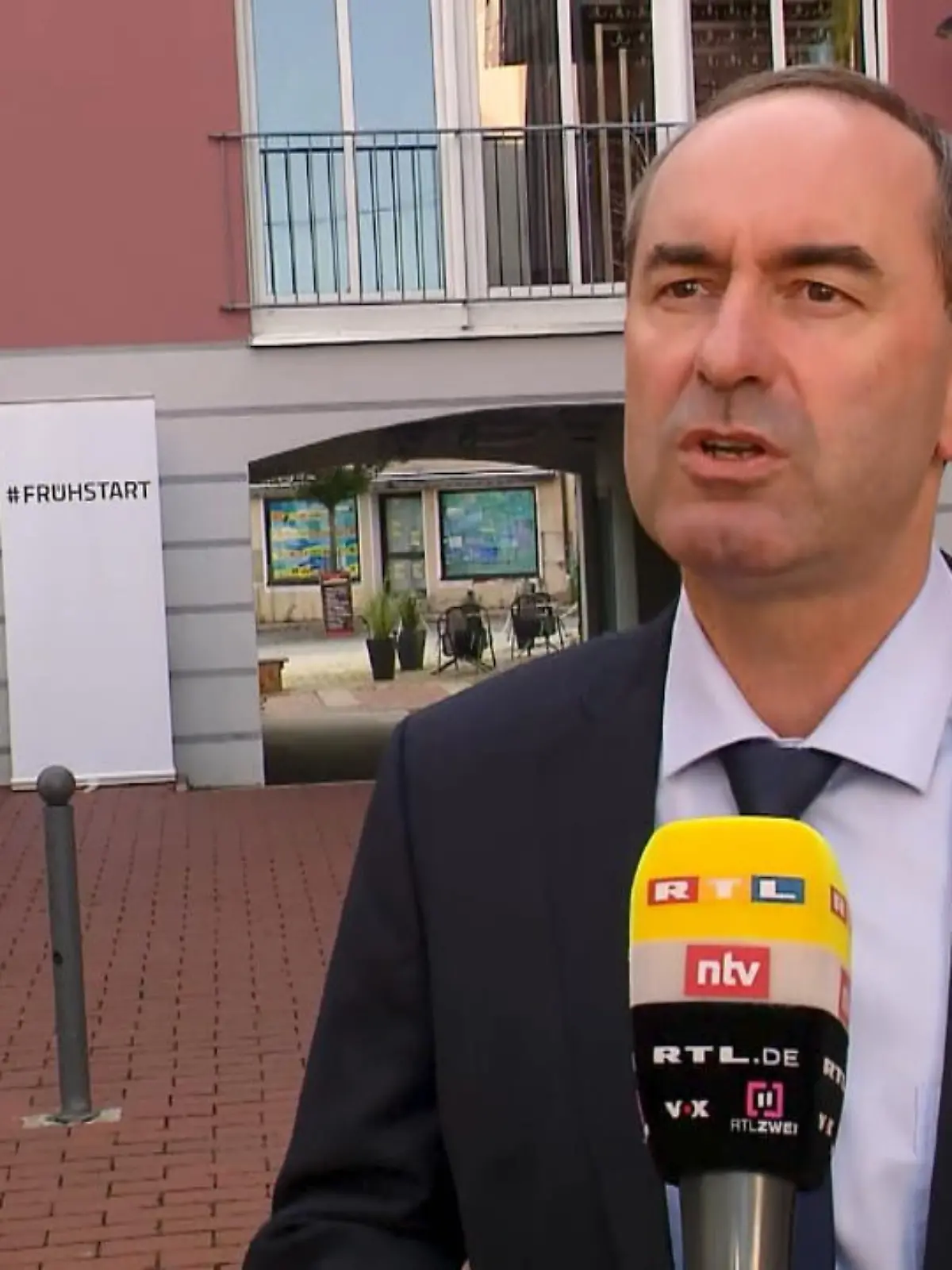 Bild zu: "Ungeimpft für's Impfen werben"