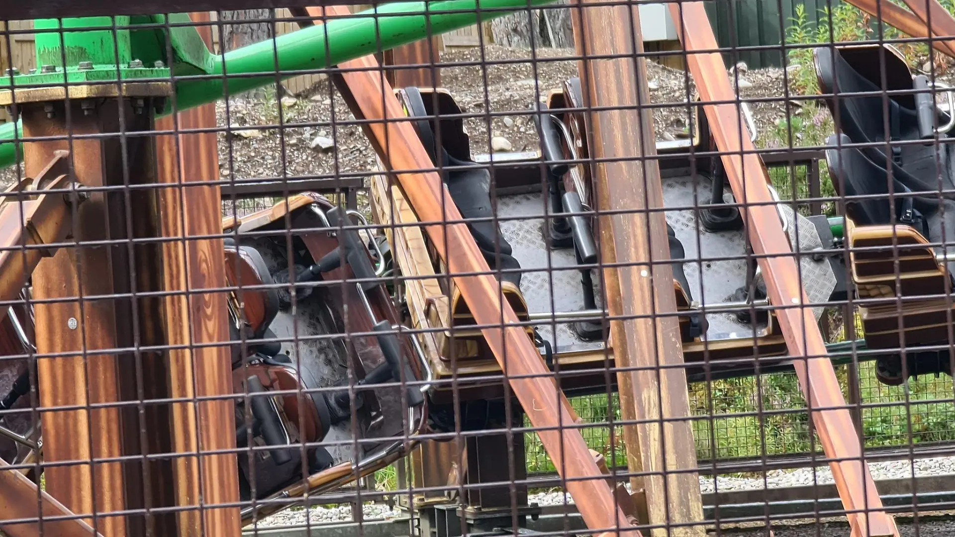 Schottland: Verletzte bei Achterbahn-Entgleisung im Freizeitpark