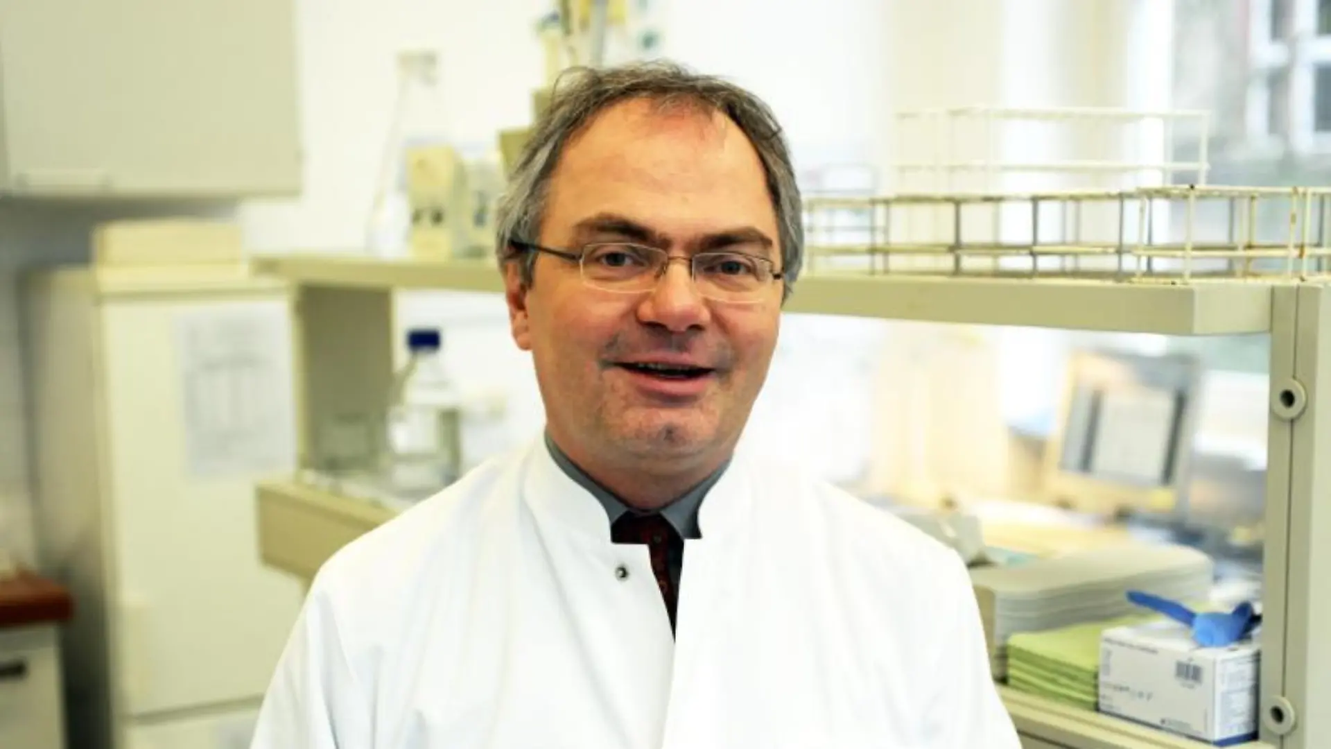 Virologe Helmut Fickenscher