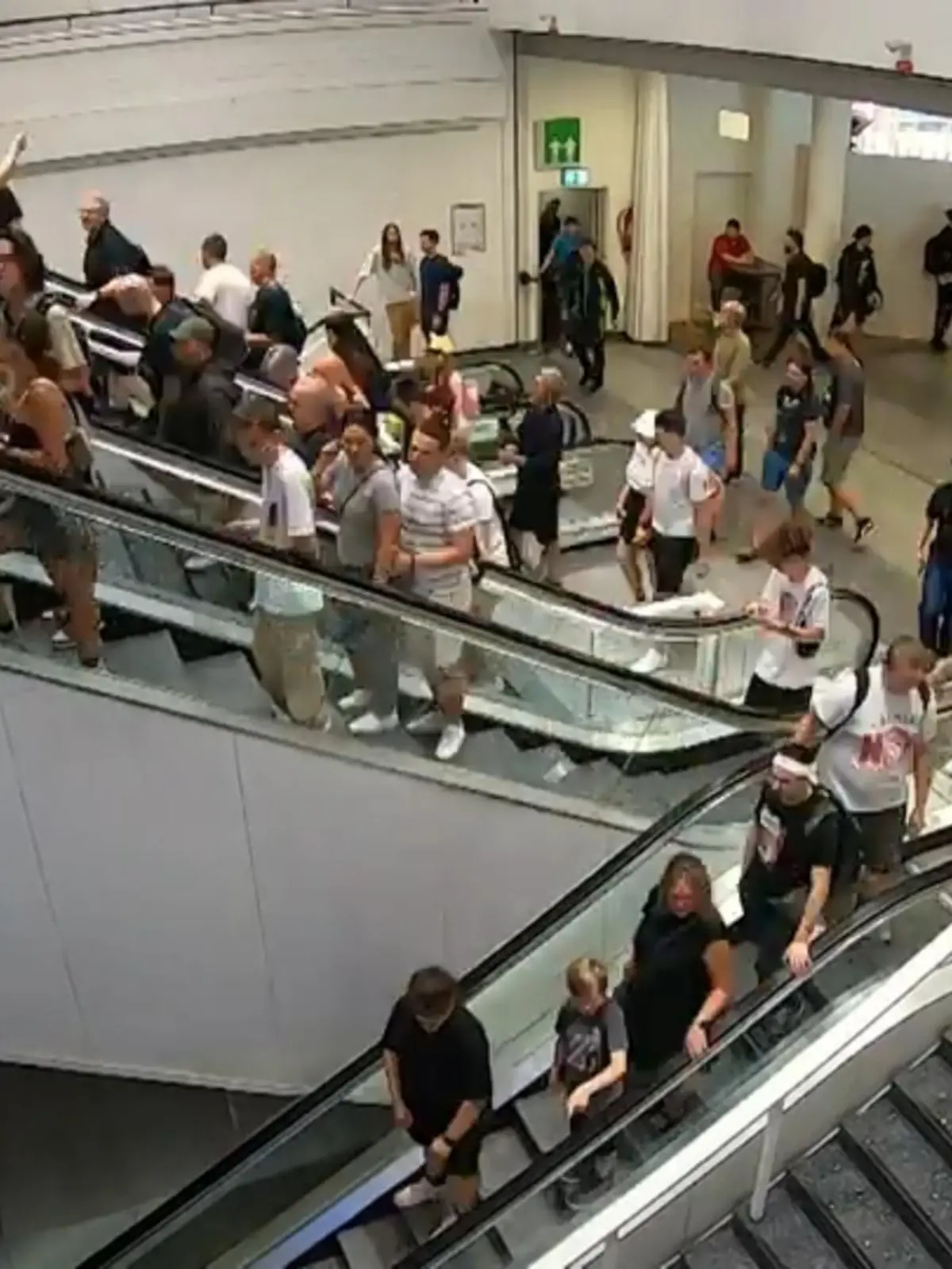 Bild zu: "Tag 2 der Videospielmesse in Köln"