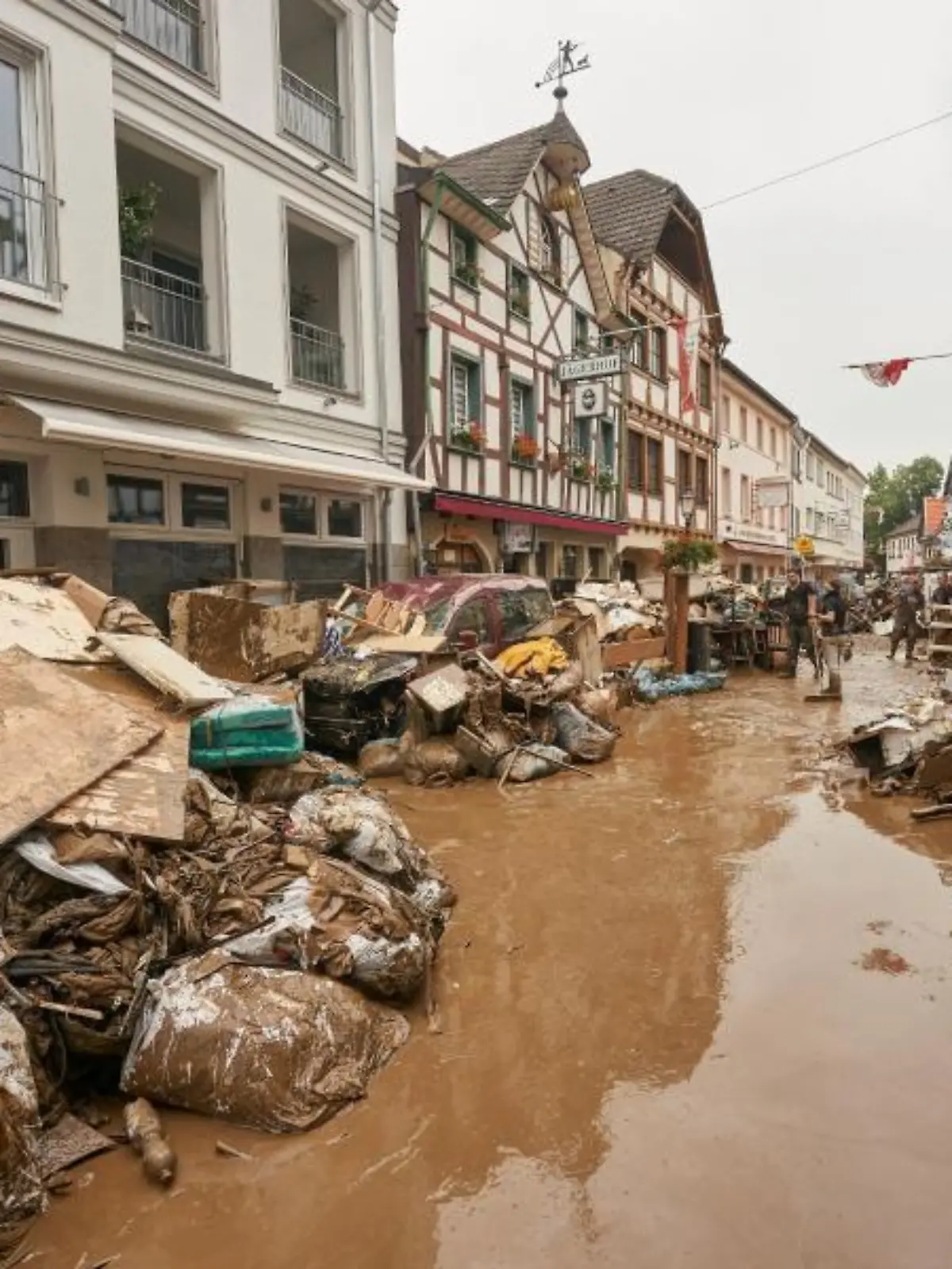 Ministerpräsidentenkonferen mit Merkel zu Hochwasser