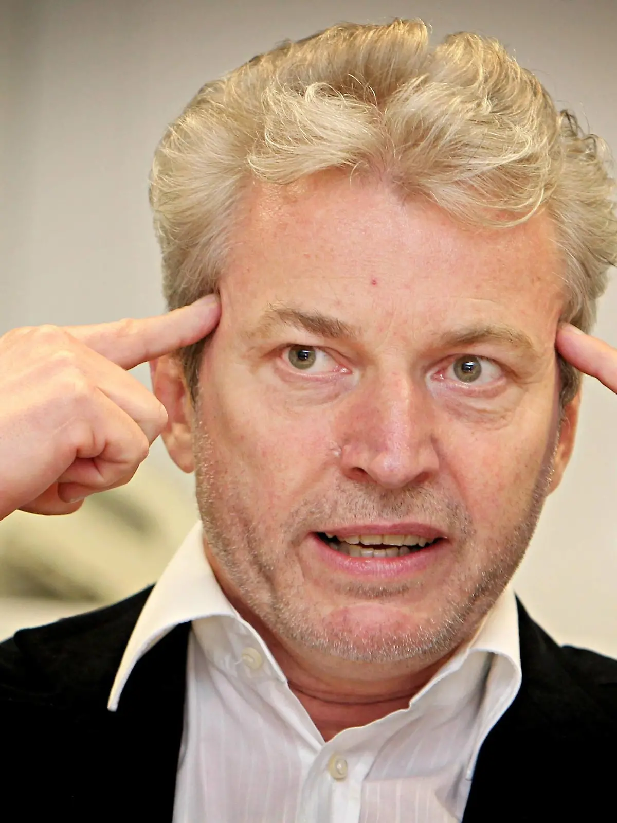 Bildnummer: 53970446  Datum: 14.04.2010  Copyright: imago/Pressefoto Kraufmann&Kraufmann
Kinderpsychiater und Buchautor Dr. Michael Winterhoff Kultur People Porträt Shooting Interview kbdig xng 2010 quer

Bildnummer 53970446 Date 14 04 2010 Copyright Imago Press photo Kraufmann&Kraufmann Child psychiatrist and An author Dr Michael Winterhoff Culture Celebrities Portrait Shooting Interview Kbdig xng 2010 horizontal 