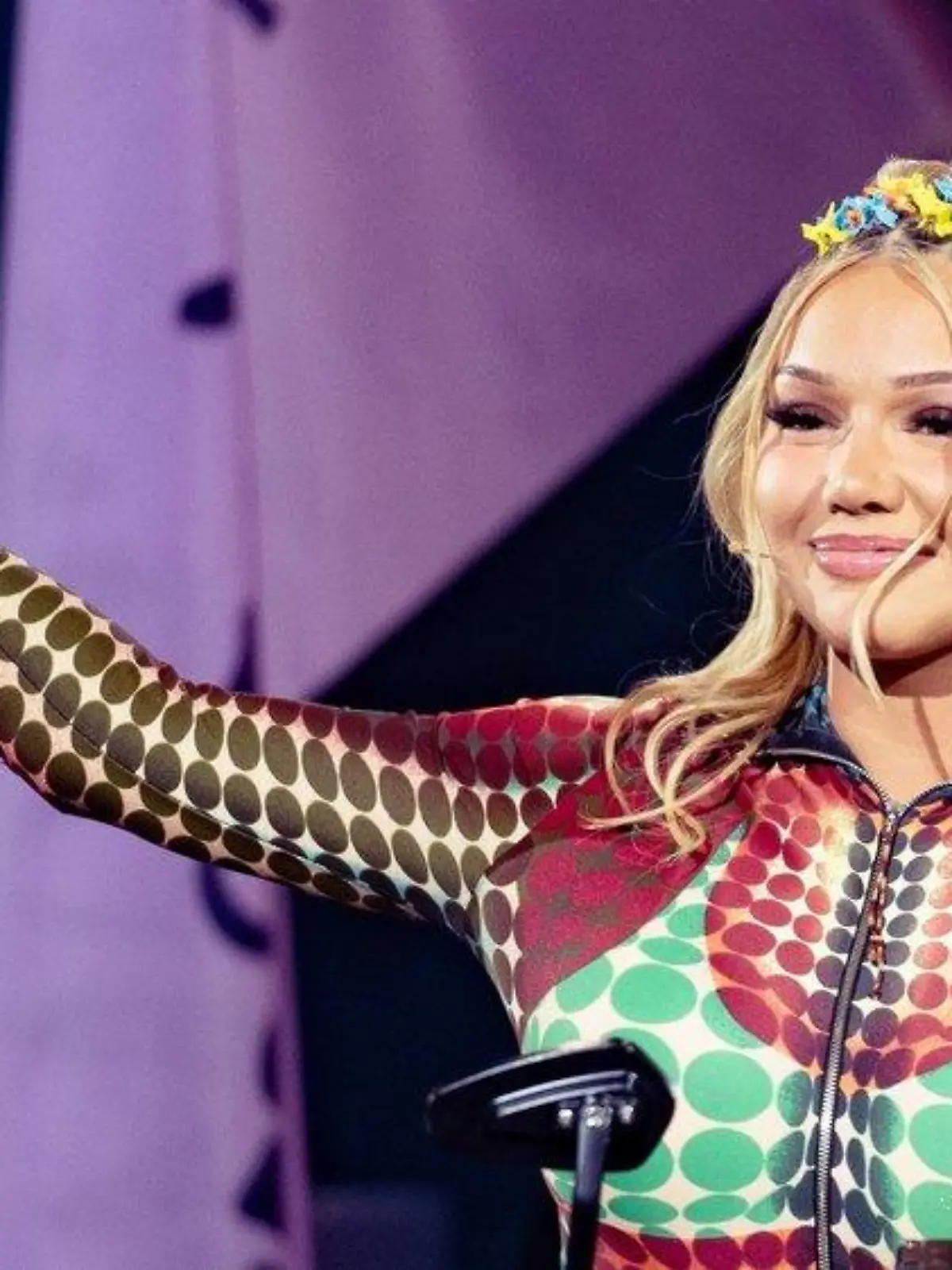 "Wer stiehlt Shirin David die Show?": Gastgeberin verliert die Show