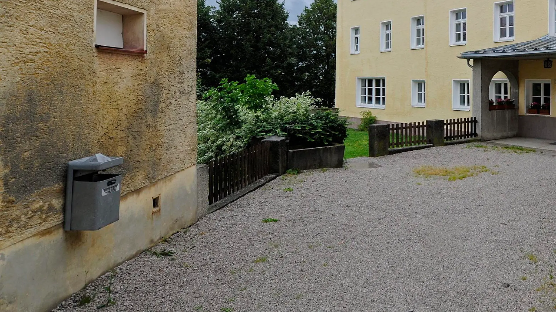 Aussenansicht den Kidnerheims St.Martin