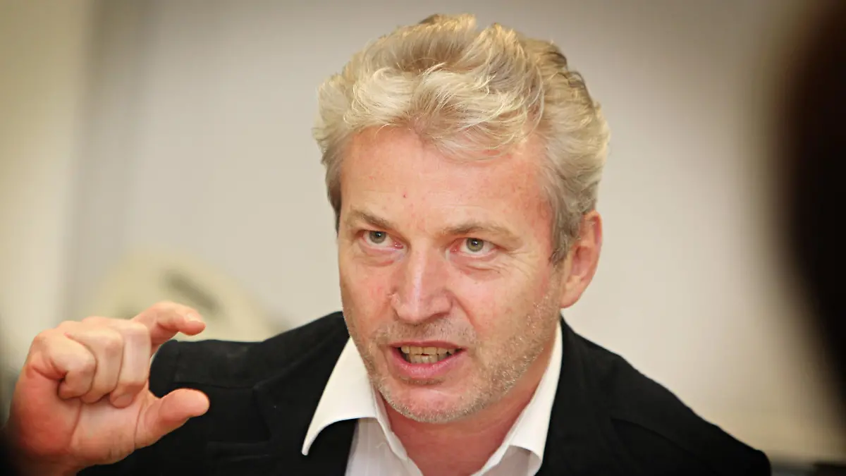 Bildnummer: 53970450 Datum: 14.04.2010 Copyright: imago/Pressefoto Kraufmann&Kraufmann
Kinderpsychiater und Buchautor Dr. Michael Winterhoff Kultur People Porträt Shooting Interview kbdig xng 2010 quer
Bildnummer 53970450 Date 14 04 2010 Copyright Imago Press photo Kraufmann&Kraufmann Child psychiatrist and An author Dr Michael Winterhoff Culture Celebrities Portrait Shooting Interview Kbdig xng 2010 horizontal