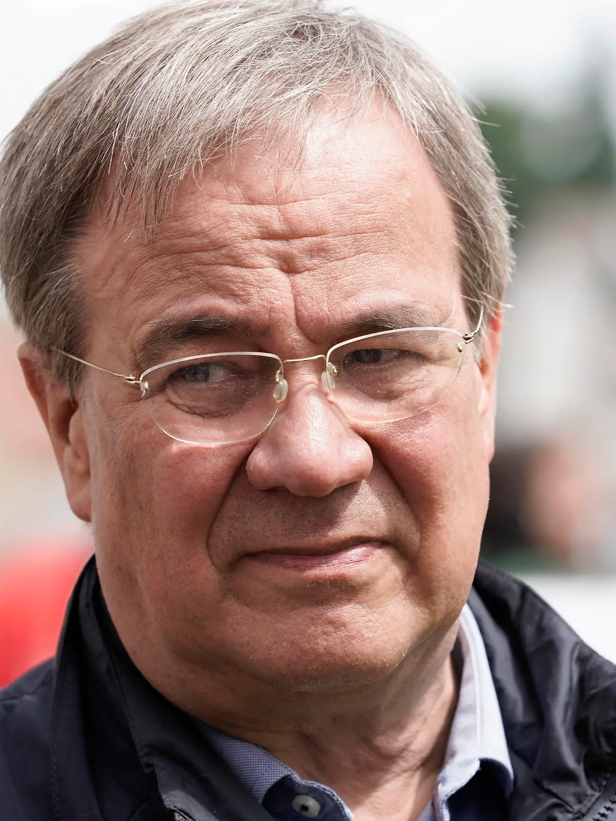  Ministerpraesident von NRW Armin Laschet besucht die vom Unwetter betroffenen Orte Swisttal Aktuell, 02.08.2021, Swisttal-Odendorf Rhein-Sieg-Kreis, Ministerpraesident von Nordrhein-Westfalen, Kanzlerkandidat und CDU-Vorsitzenden Armin Laschet vor Ort in den von Unwetter betroffenen Gemeinde Swisttal um sich ein aktuelles Bild von den Schaeden und den Aufraeumarbeiten zu machen. Swisttal Nordrhein-Westfalen Deutschland *** Prime Minister of North Rhine-Westphalia Armin Laschet visits the places affected by the storm Swisttal News, 02 08 2021, Swisttal Odendorf Rhein Sieg Kreis , Prime Minister of North Rhine-Westphalia, candidate for chancellor and CDU chairman Armin Laschet on the spot in the community affected by storms Swisttal to ge